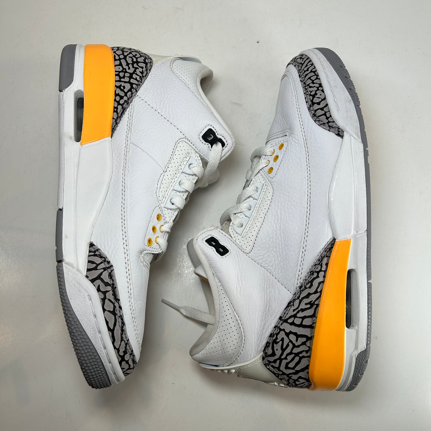 CK9246 108 Jordan 3 Retro Laser Orange (Women's) [USED] - 9.5 W (Used) (No Box)
