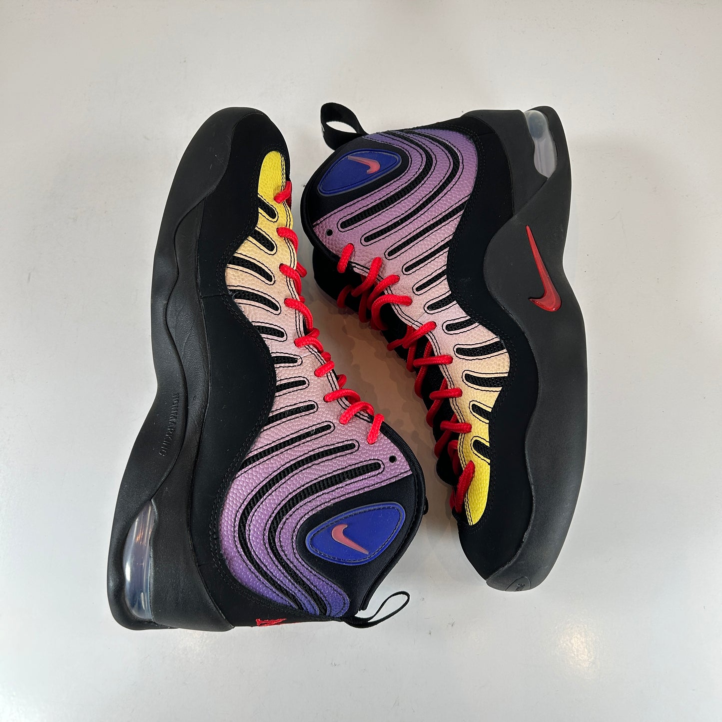 DX3292 001 Nike Air Bakin SP Supreme Black [USED] - 9.5 M (Used2)