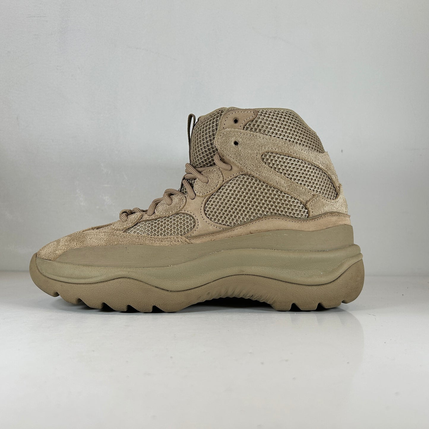EG6462 adidas Yeezy Desert Boot Roca