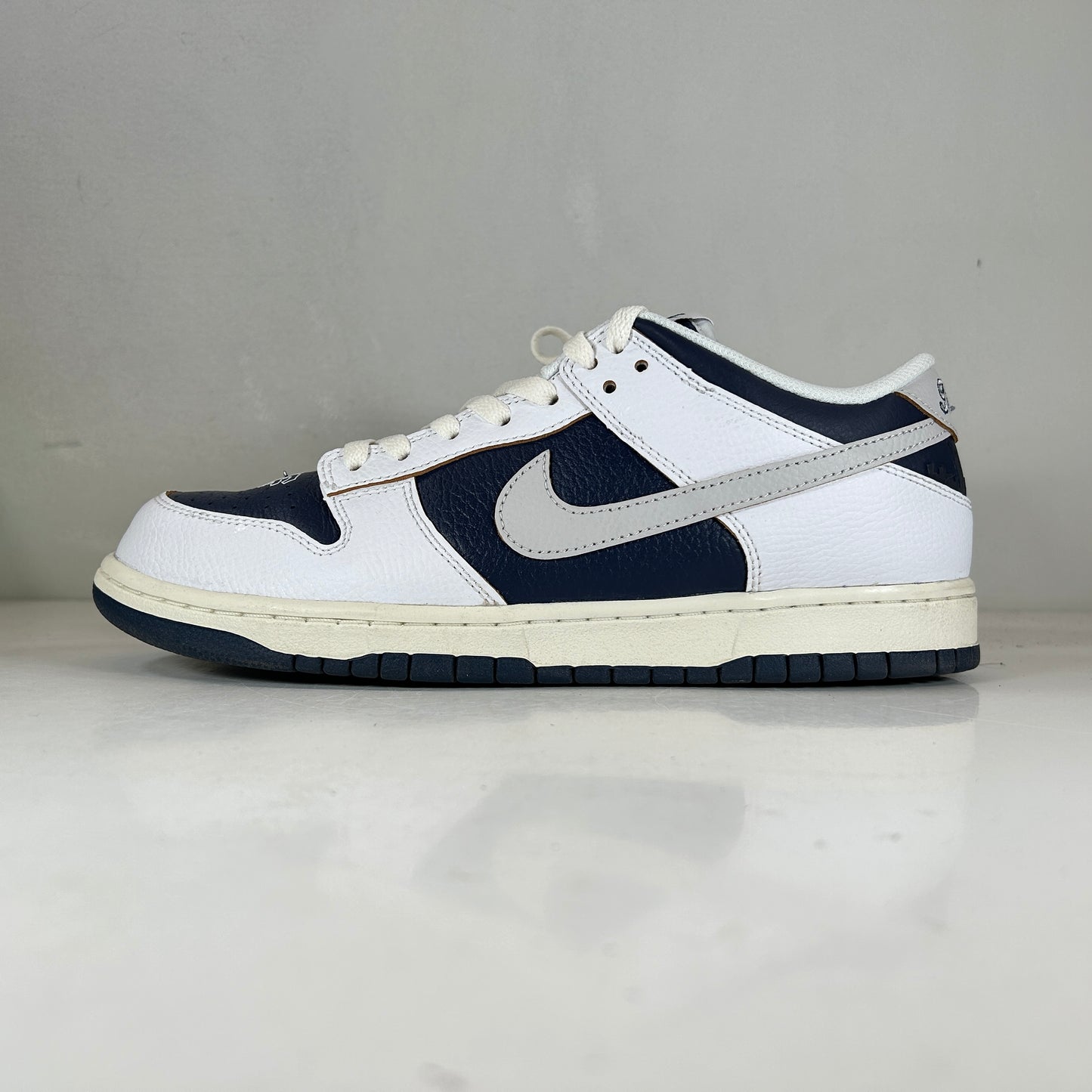 FD8775 100 Nike SB Dunk Low HUF New York City [USED] - 9.5 M (Used)