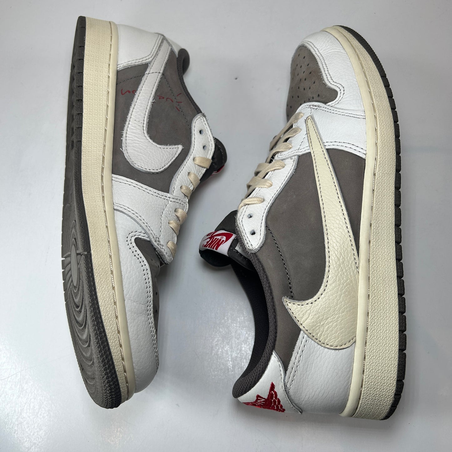 DM7866 162 Jordan 1 Retro Low OG SP Travis Scott Reverse Mocha [USED] - 9.5 M (Used) (No Box)