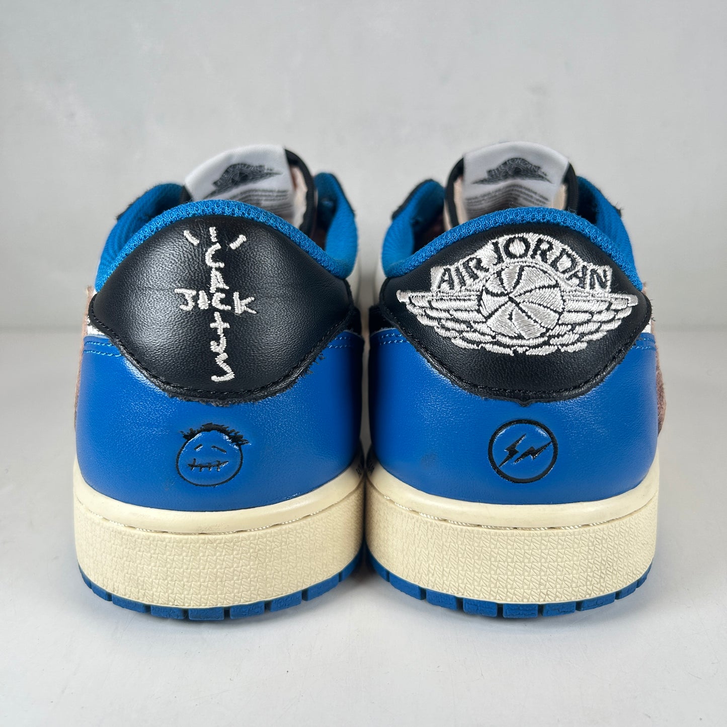 DM7866 140 Jordan 1 Retro Low OG SP Fragment x Travis Scott [USED] - 9 M (Used) (No Box)