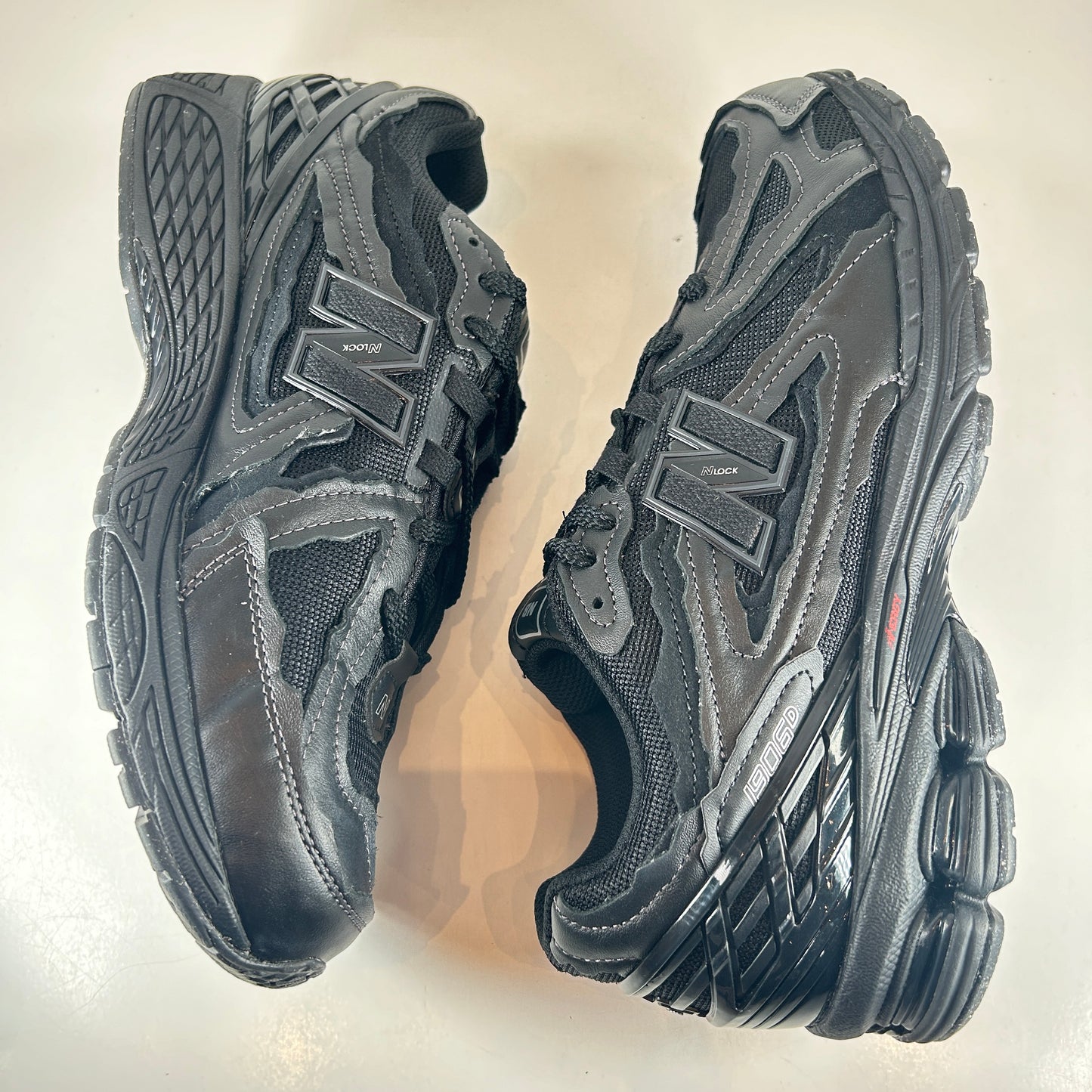 M1906DF New Balance 1906D Protection Pack Black Leather [USED] - 11.5 M (VNDS)