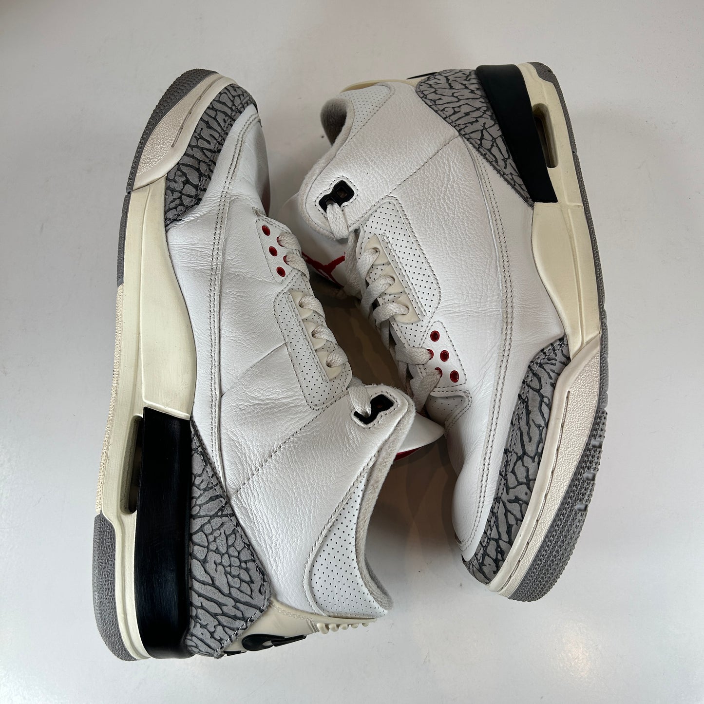 DN3707 100 Jordan 3 Retro White Cement Reimagined [USED] - 11.5 M (Used2)