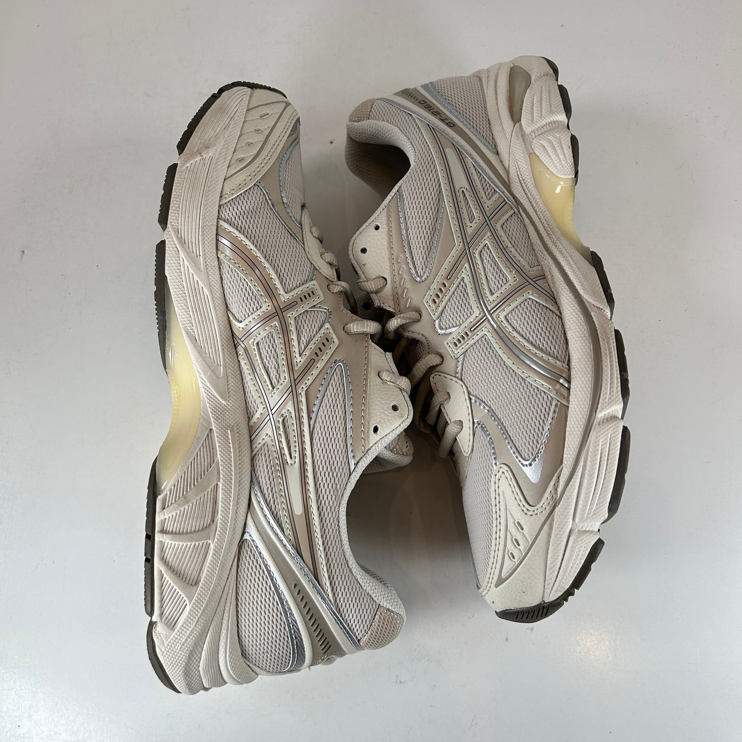 1203A320 250 ASICS Gel-2160 Oatmeal Simply Taupe [USED] - 9 M (Used) (No Box)