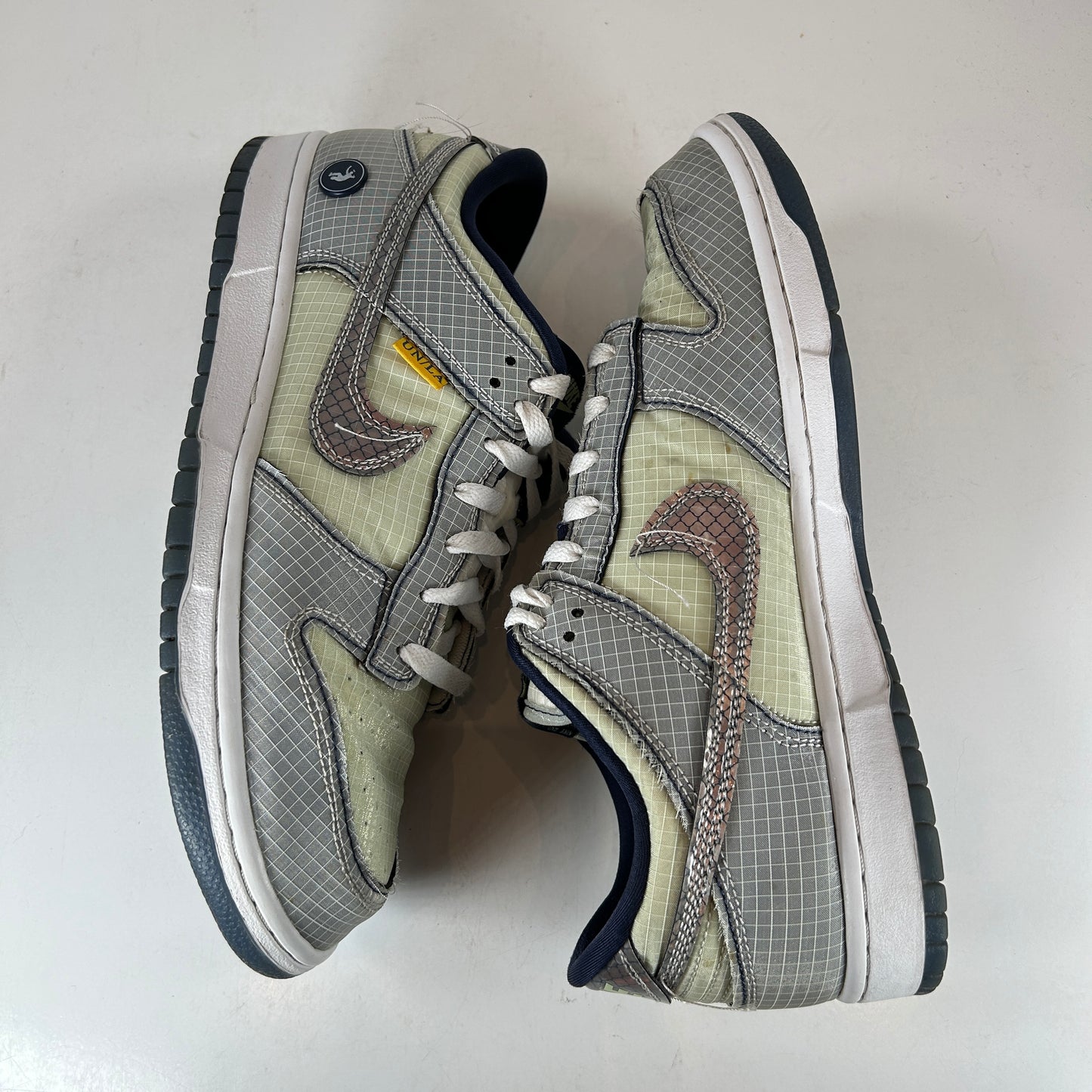 DJ9649 401 Dunk Low Union Pistachio [USED] - 9.5 M (Used) (No Box)