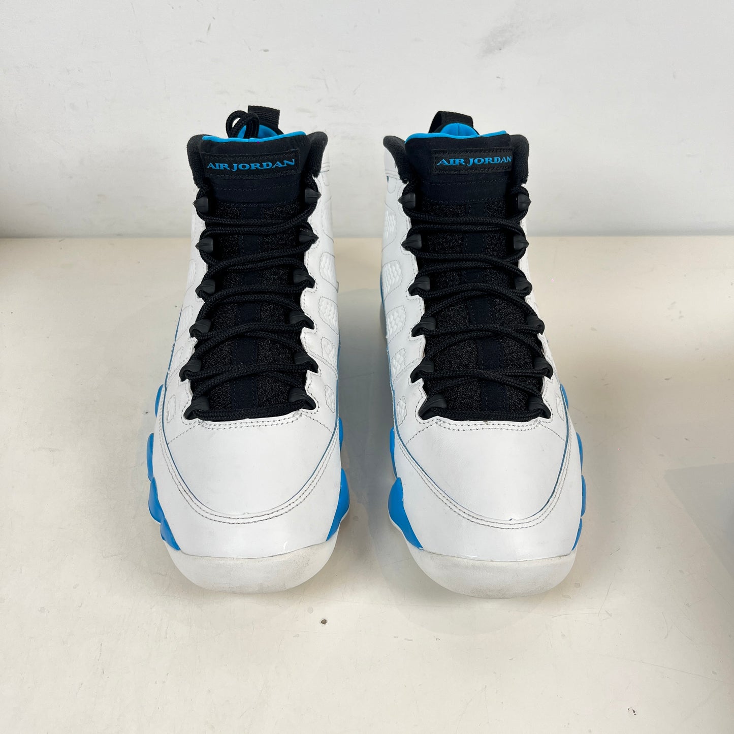 FQ8992 101 Jordan 9 Retro Powder Blue (2024) [USED] - 9.5 M (Used)
