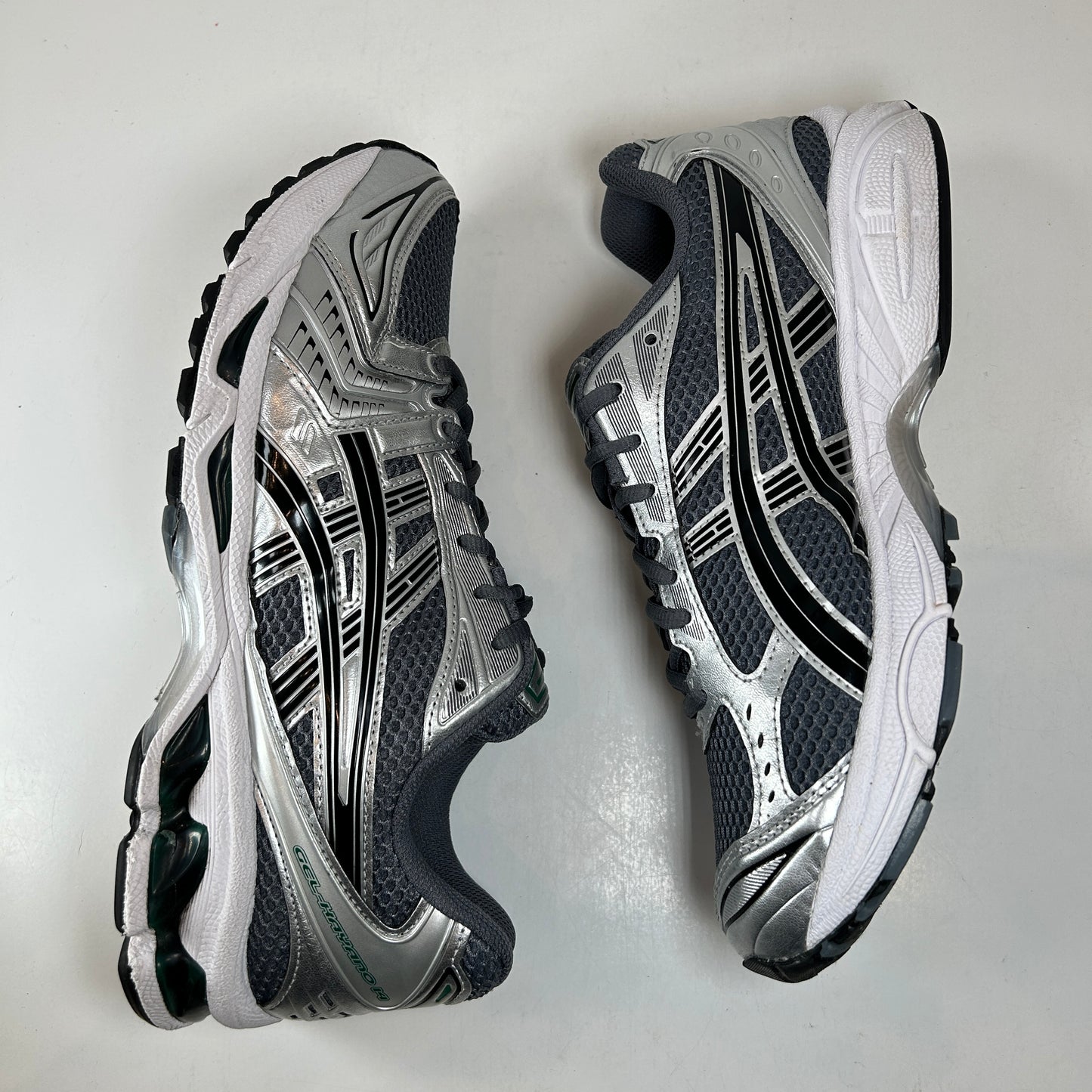 1203A537 020 ASICS Gel-Kayano 14 Metropolis Jasper Green [USED] - 9.5 M (Used)