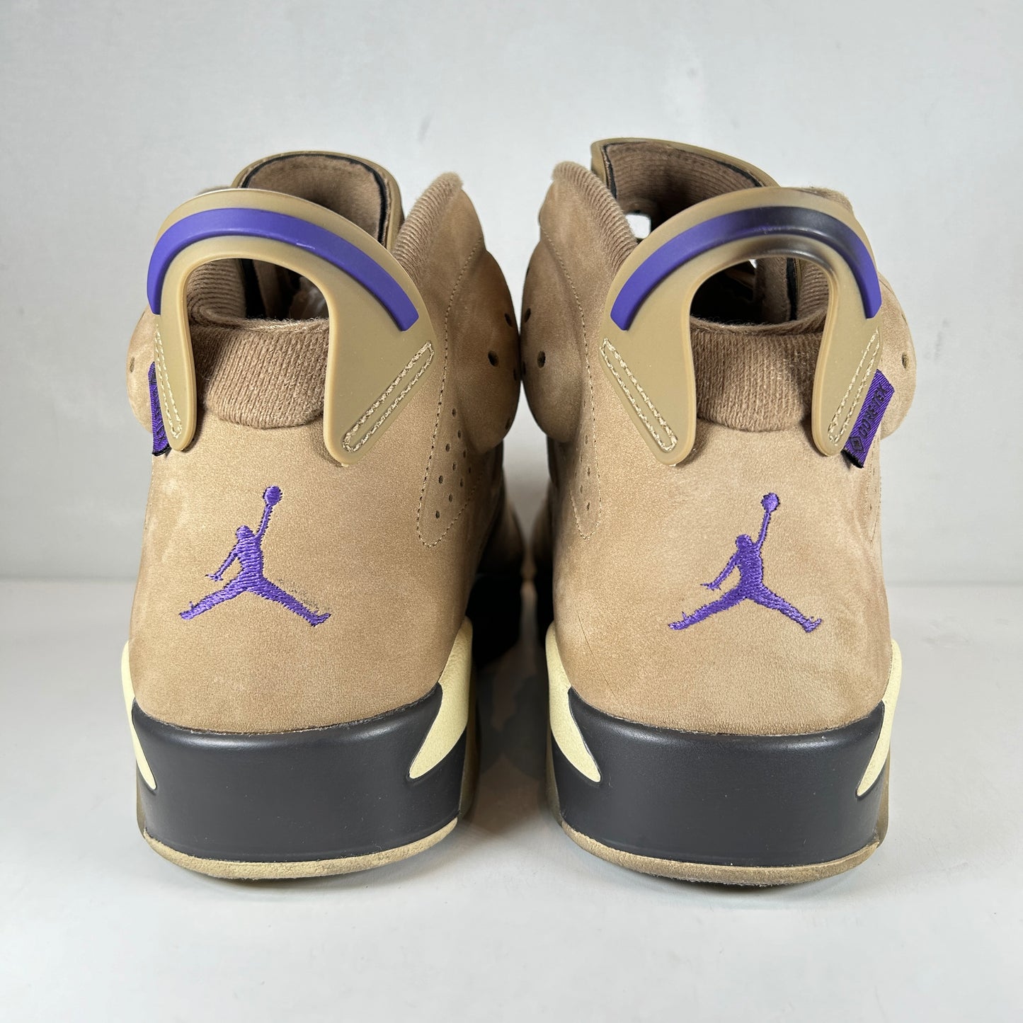 FD1643 300 Jordan 6 Retro Gore-Tex Brown Kelp (Women's) [USED] - 11.5 W (Used)