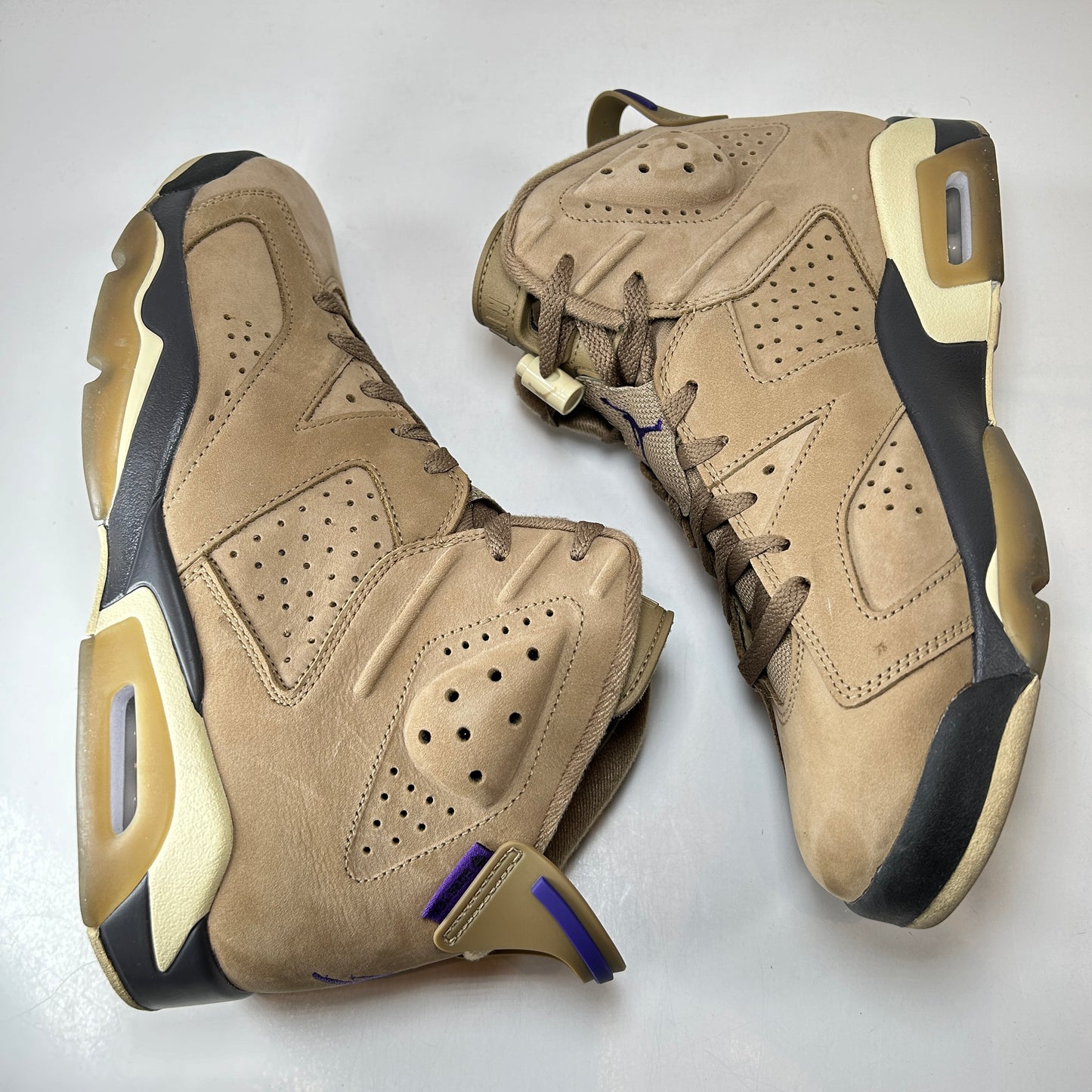 FD1643 300 Jordan 6 Retro Gore-Tex Brown Kelp (Women's) [USED] - 11.5 W (Used)