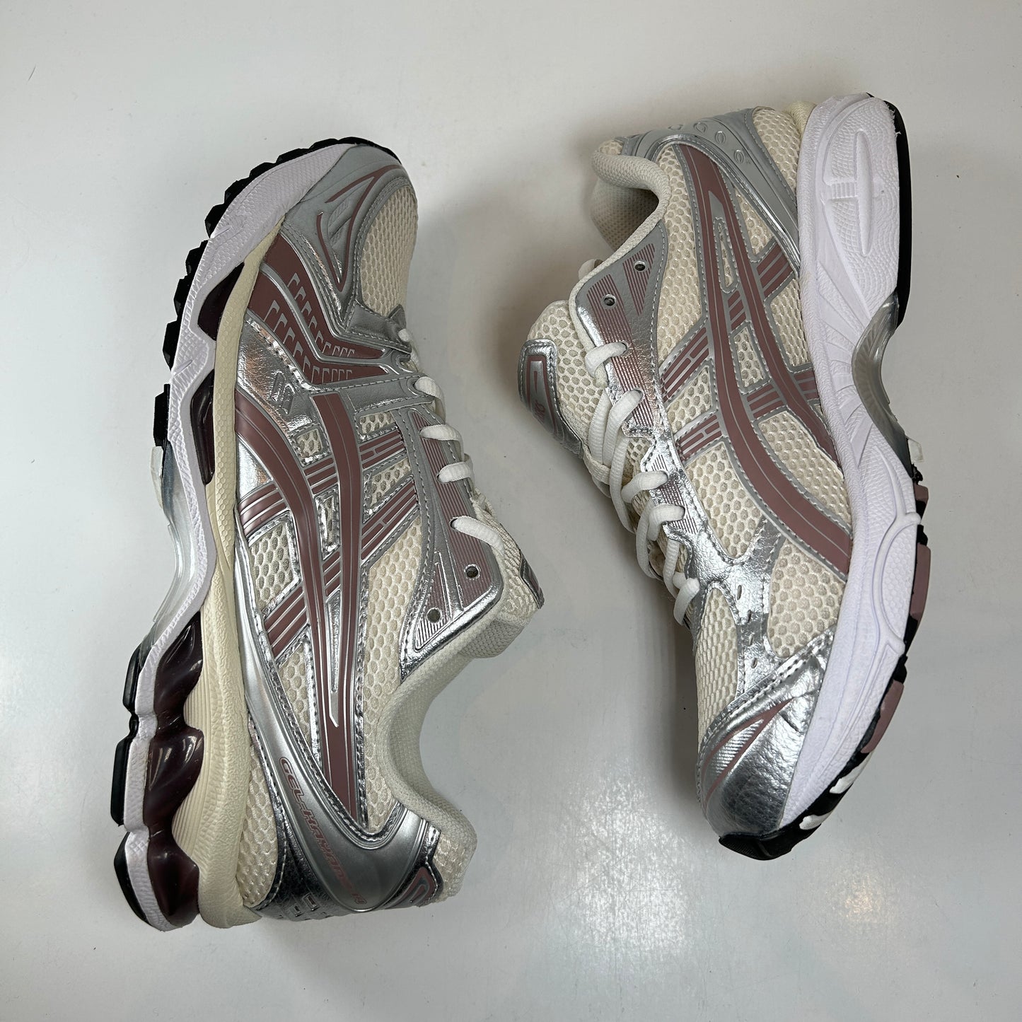 1201A954 101 ASICS Gel-Kayano 14 Kith Cream Antler [USED] - 9.5 M (Used)