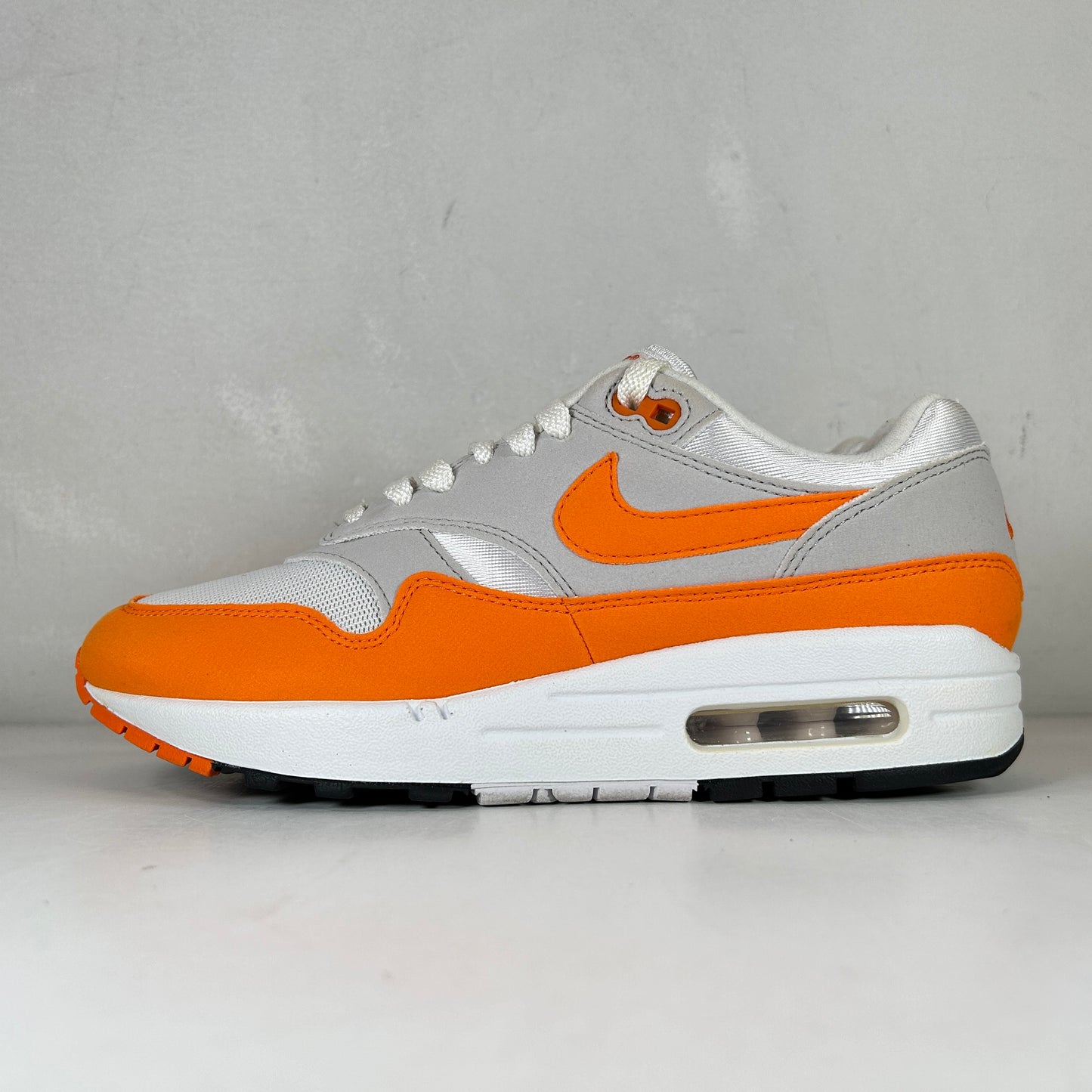 DC1454 101 Nike Air Max 1 Anniversary Orange (2020) [USED] - 6.5 M (Used)