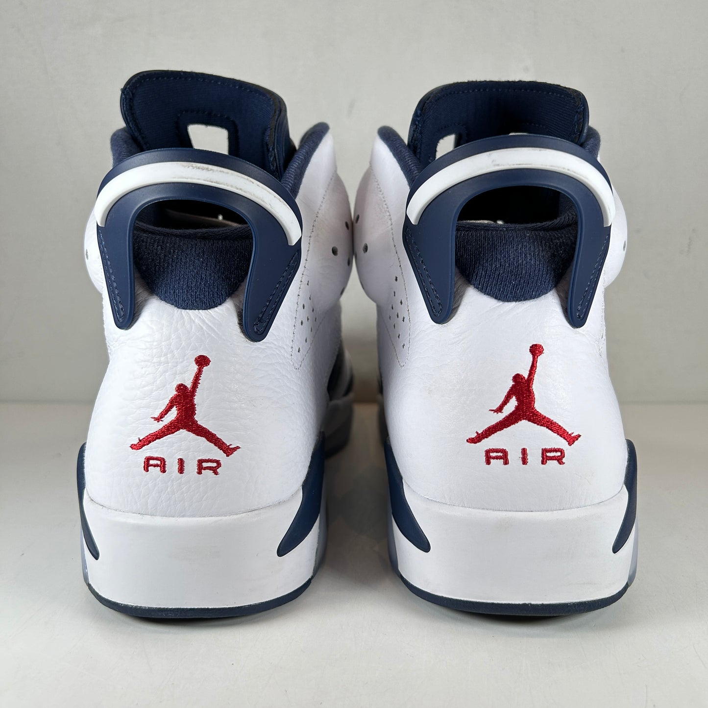 CT8529 164 Jordan 6 Retro Olympic (2024) - 13 M (Used)