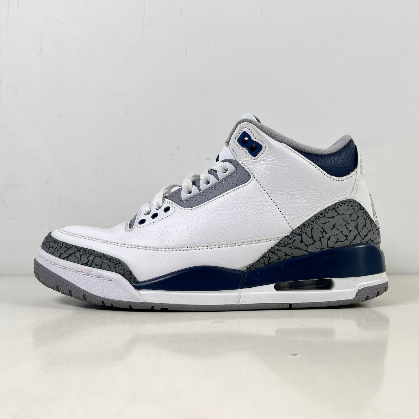 CT8532 140 Jordan 3 Retro Midnight Navy [USED] - 8 M (Used) (No Box)