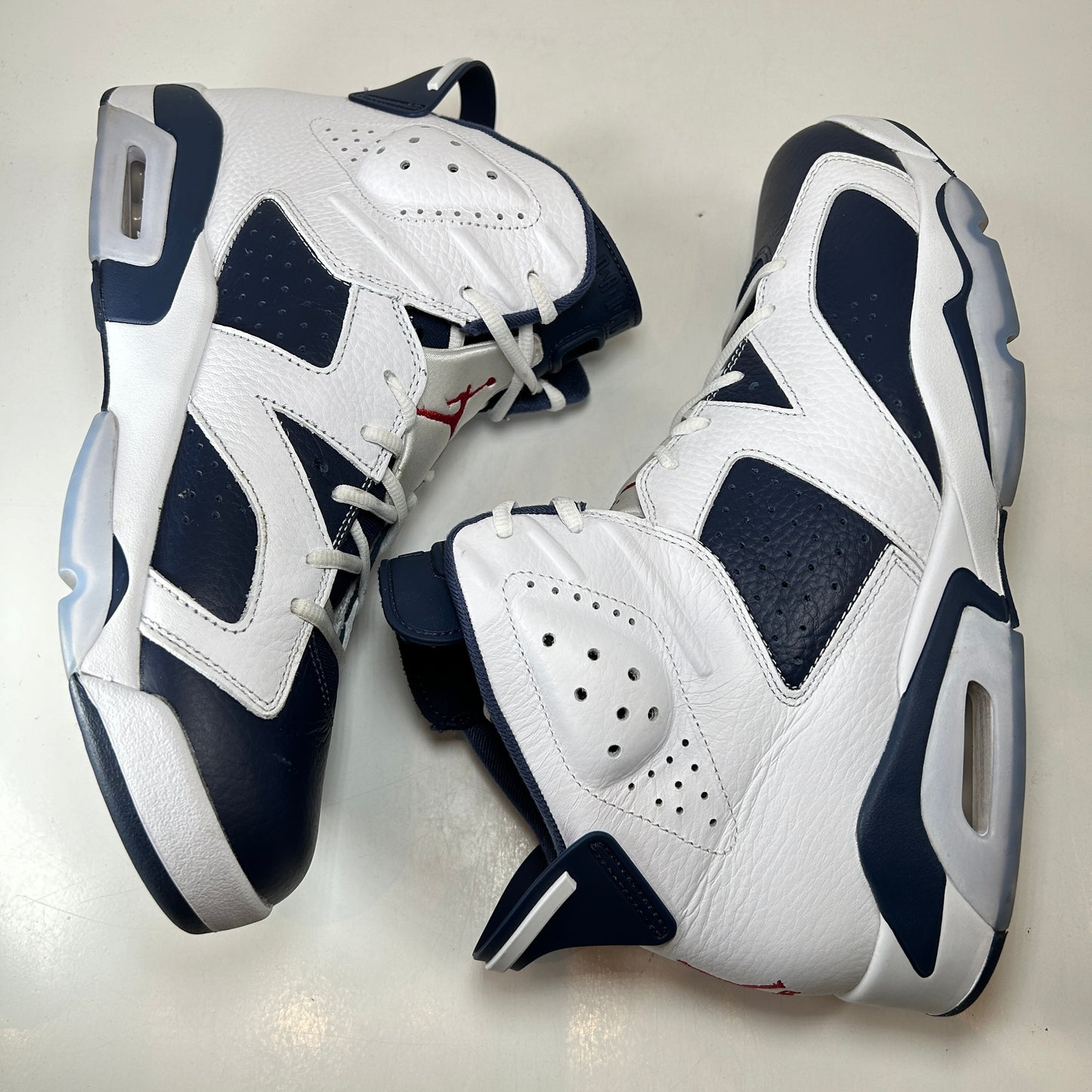 CT8529 164 Jordan 6 Retro Olympic (2024) - 13 M (Used)