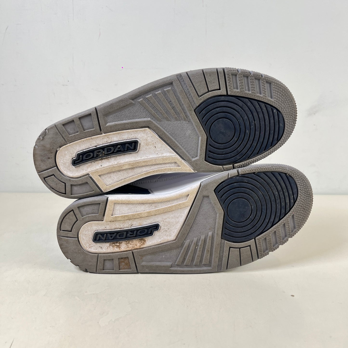 CT8532 140 Jordan 3 Retro Midnight Navy [USED] - 8 M (Used) (No Box)