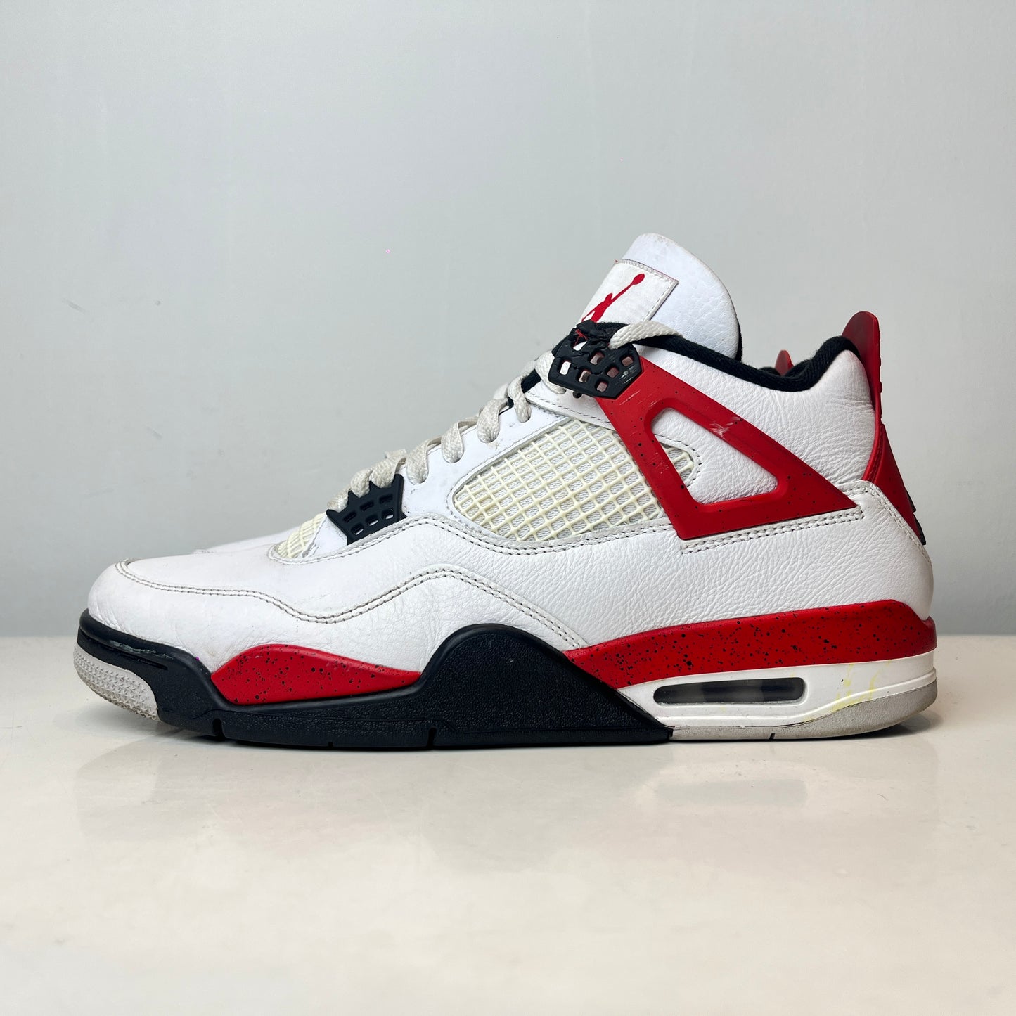 DH6927 161 Jordan 4 Retro Red Cement [USED] - 11 M (Used2)