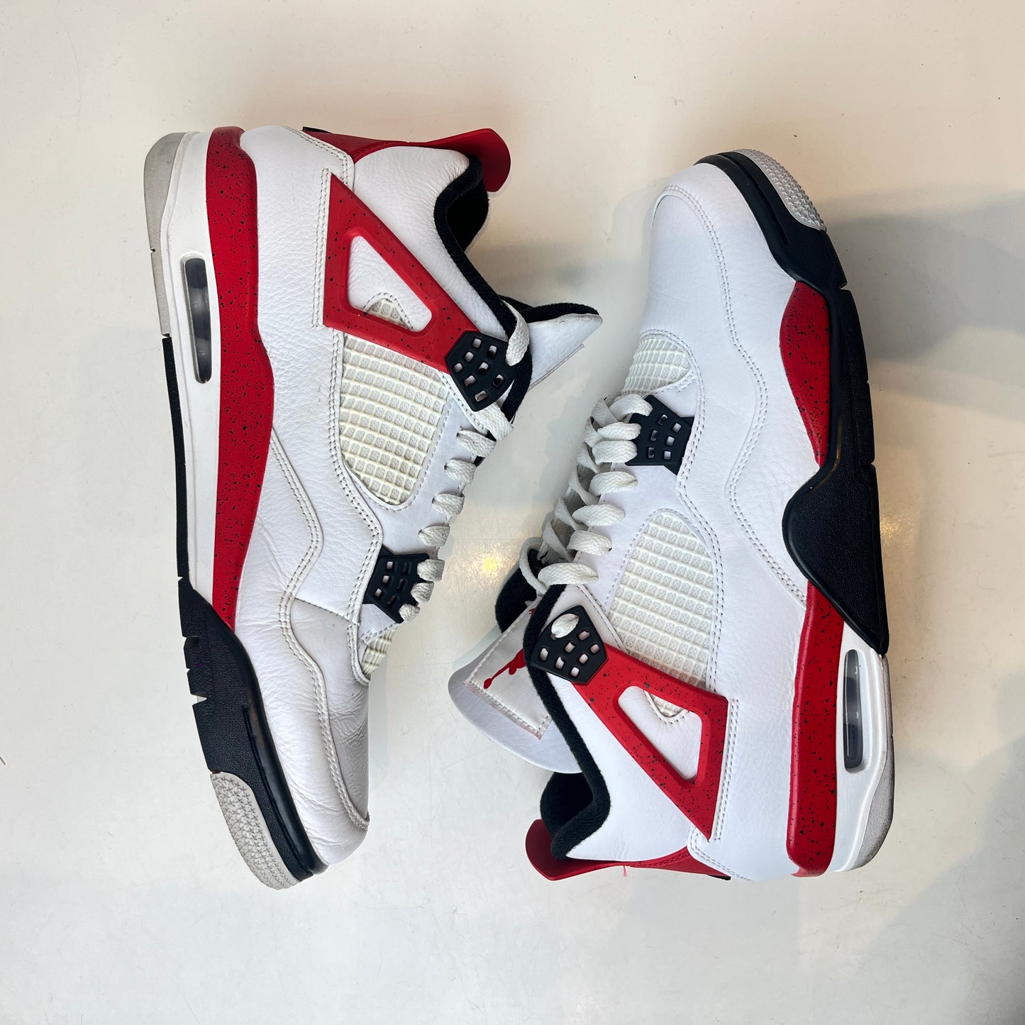 DH6927 161 Jordan 4 Retro Red Cement [USED] - 11 M (Used2)