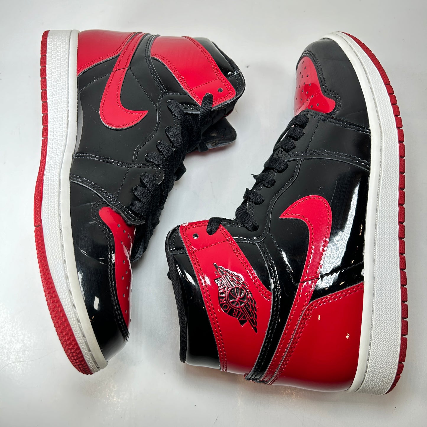 555088 063 Jordan 1 Retro High OG Patent Bred [USED] - 8 M (Used2)