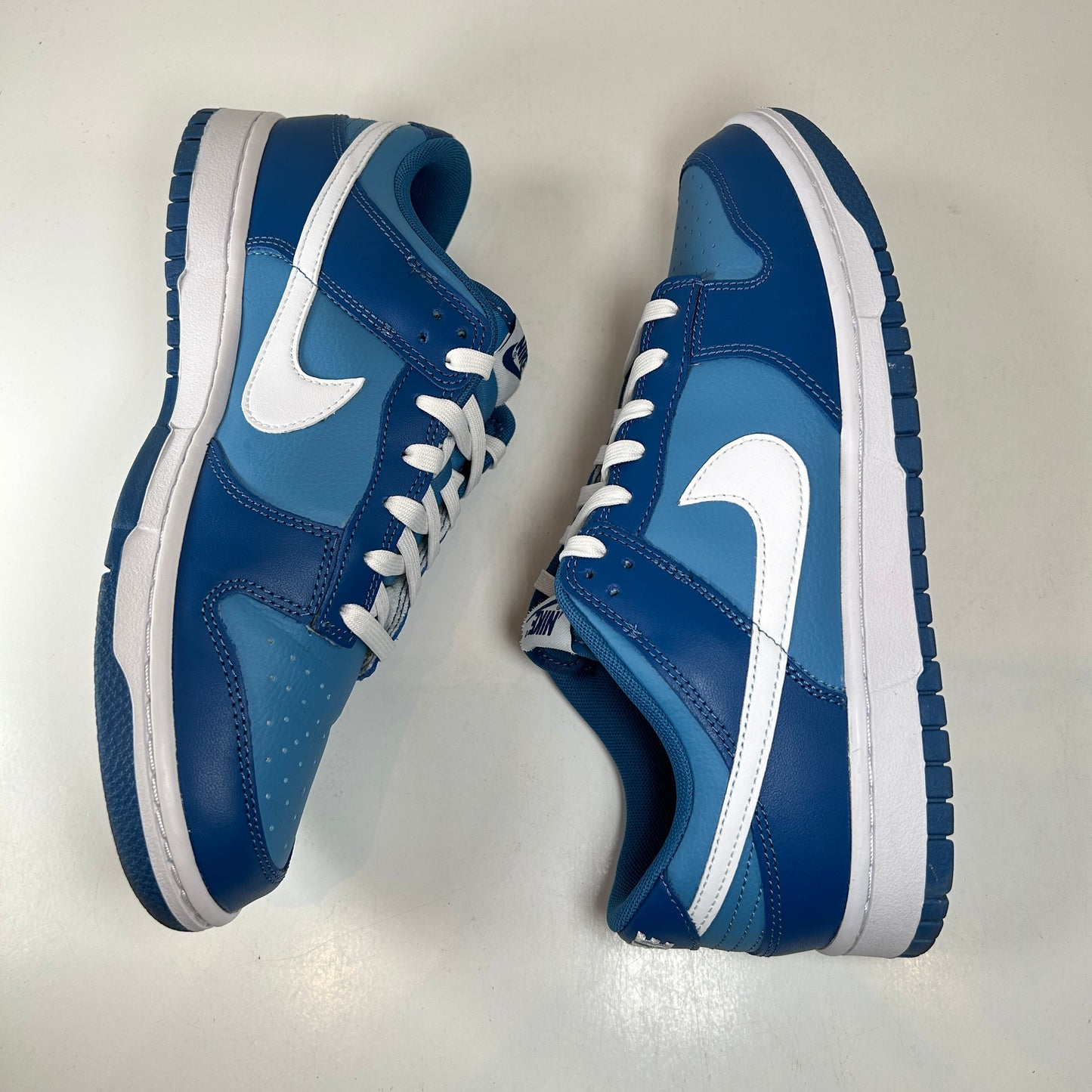 DJ6188 400 Nike Dunk Low Dark Marina Blue [USED] - 9.5 M (Used)