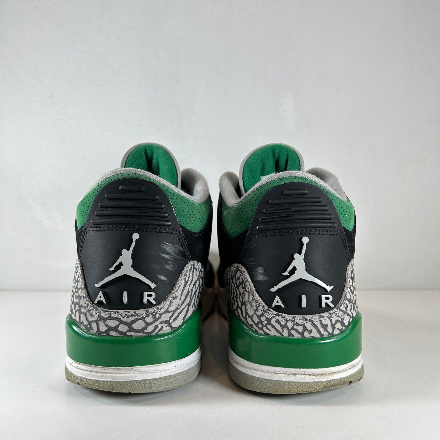 CT8532 030 Jordan 3 Retro Pine Green [USED] - 11 M (Used) (No Box)