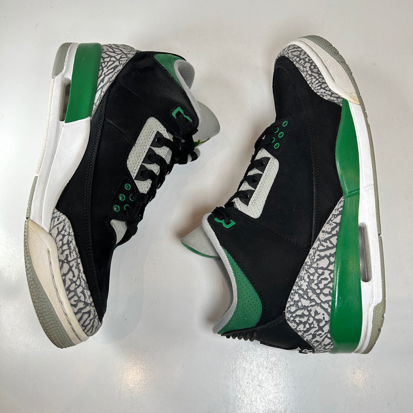 CT8532 030 Jordan 3 Retro Pine Green [USED] - 11 M (Used) (No Box)