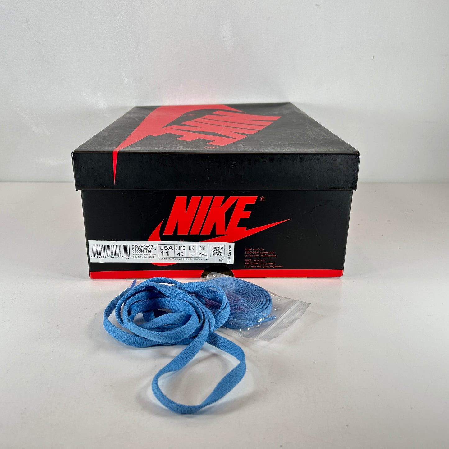 555088 134 Jordan 1 University Blue [USED] - 11 M (Used)