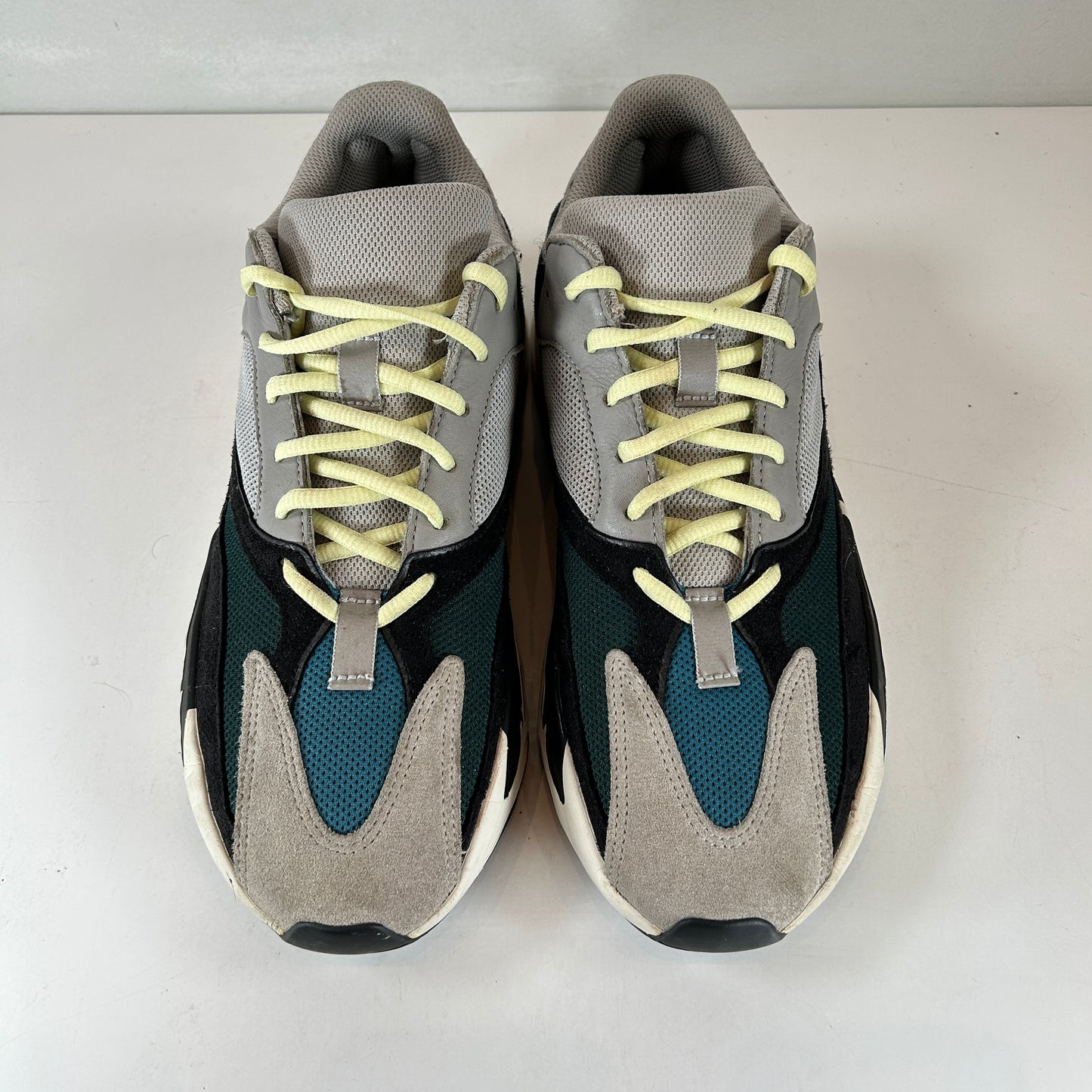 B75571 Yeezy 700 Wave Runner [USED] - 10 M (Used) (No Box)