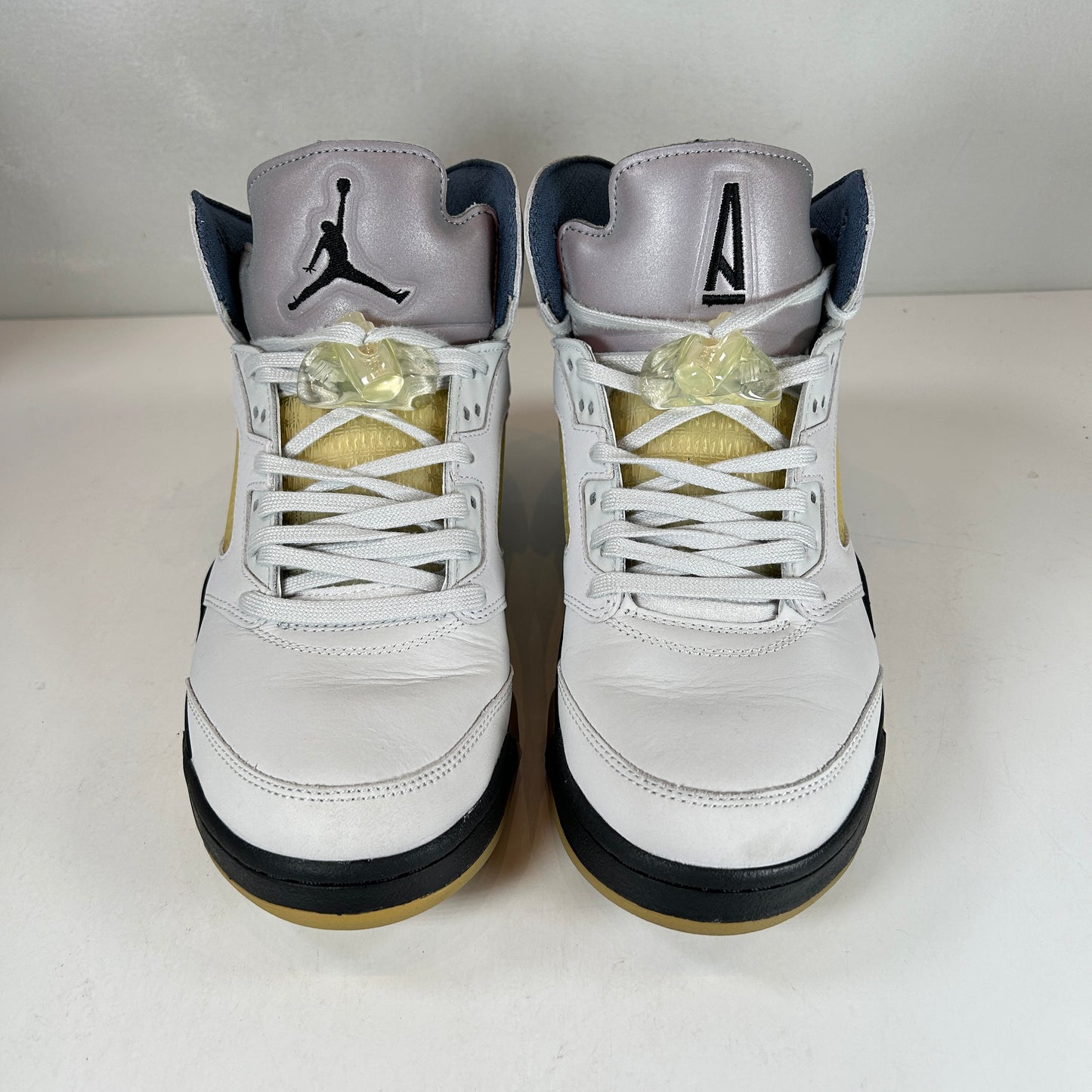 FZ5758 004 Jordan 5 Retro A Ma Maniere Dawn (Mujeres)