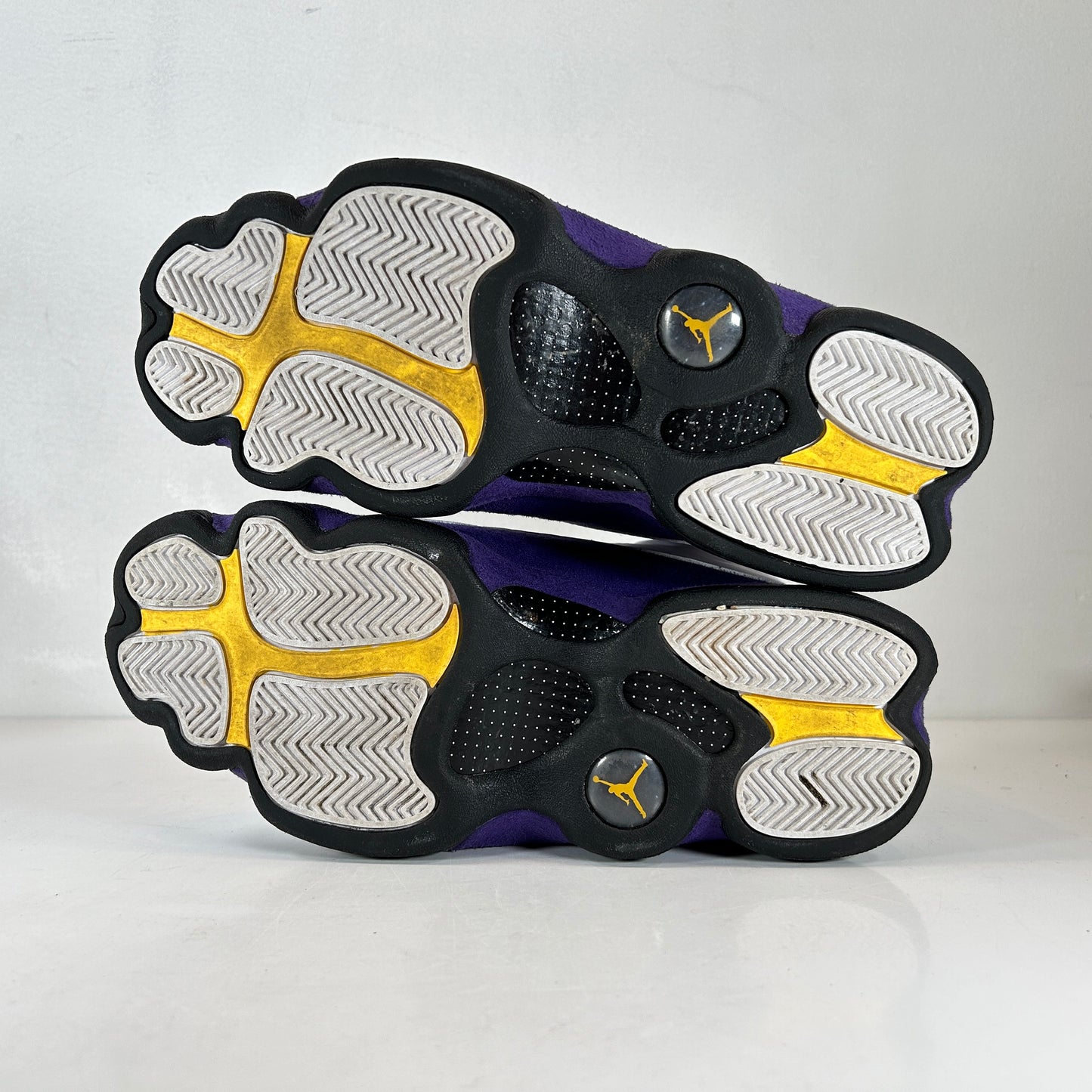 414571 105 Jordan 13 Retro Lakers [USED] - 9 M (Used)
