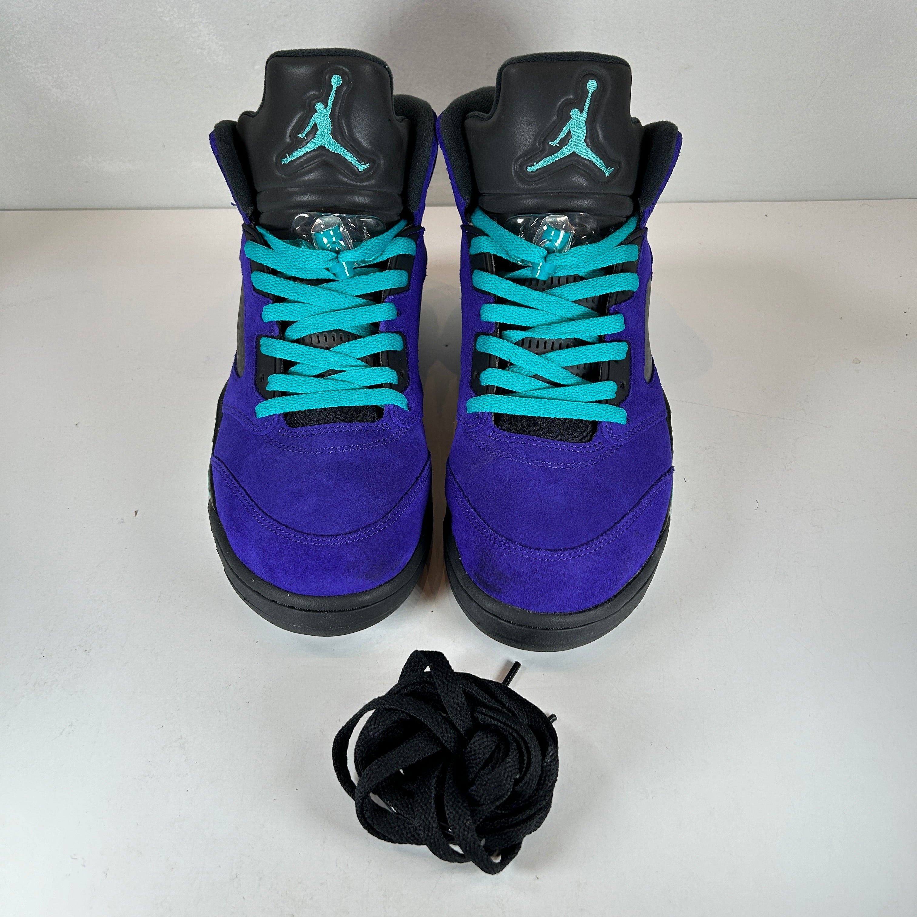 jordan 5 alternate grape in store