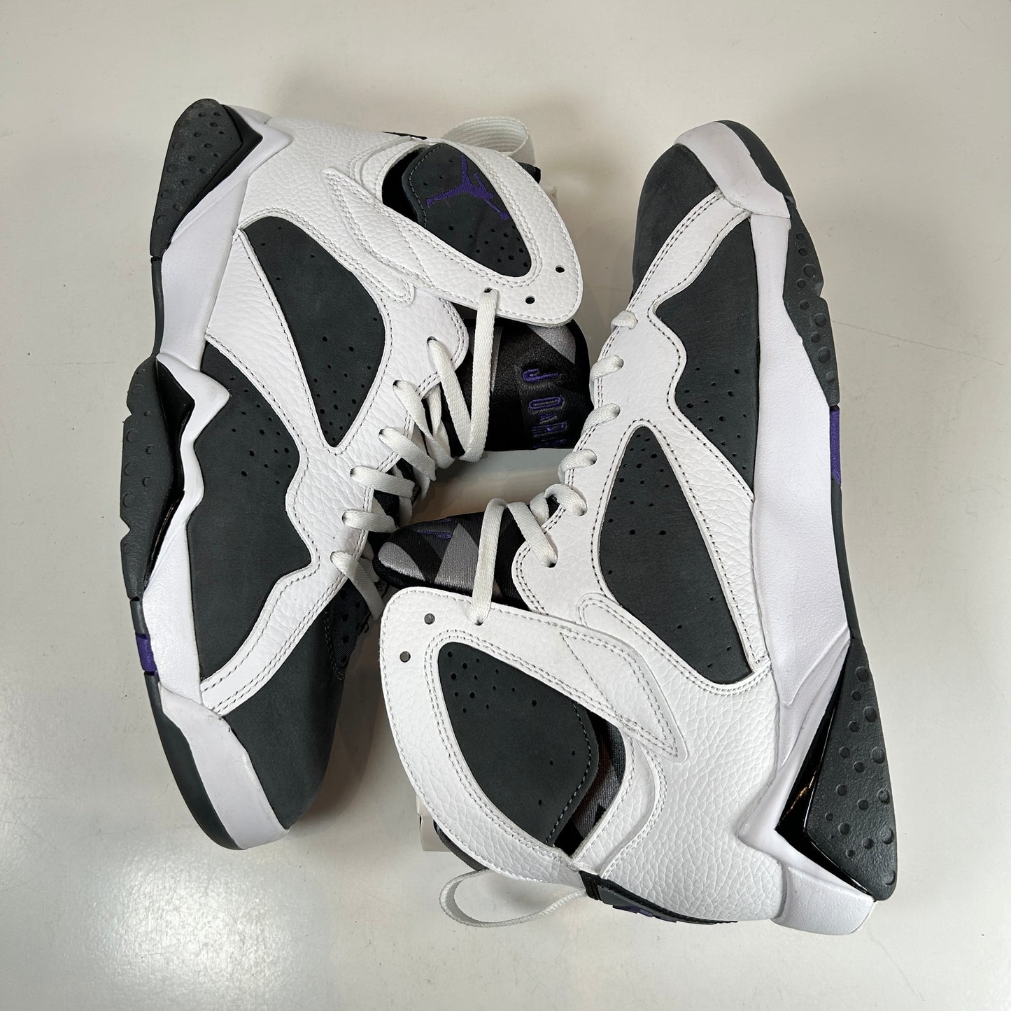 CU9307 100 Jordan 7 Flint [USED] - 9.5 M (Used)