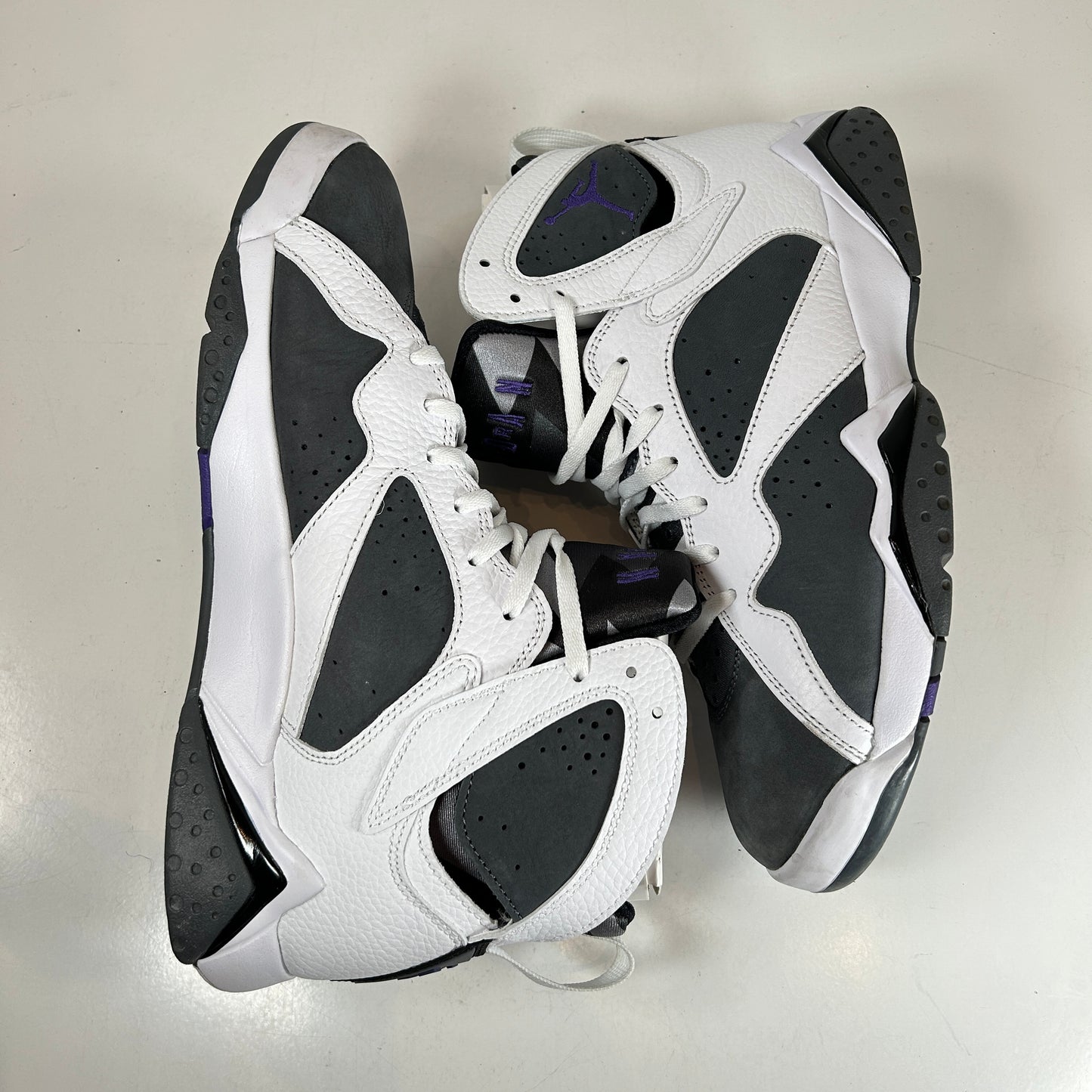 CU9307 100 Jordan 7 Flint [USED] - 9.5 M (Used)