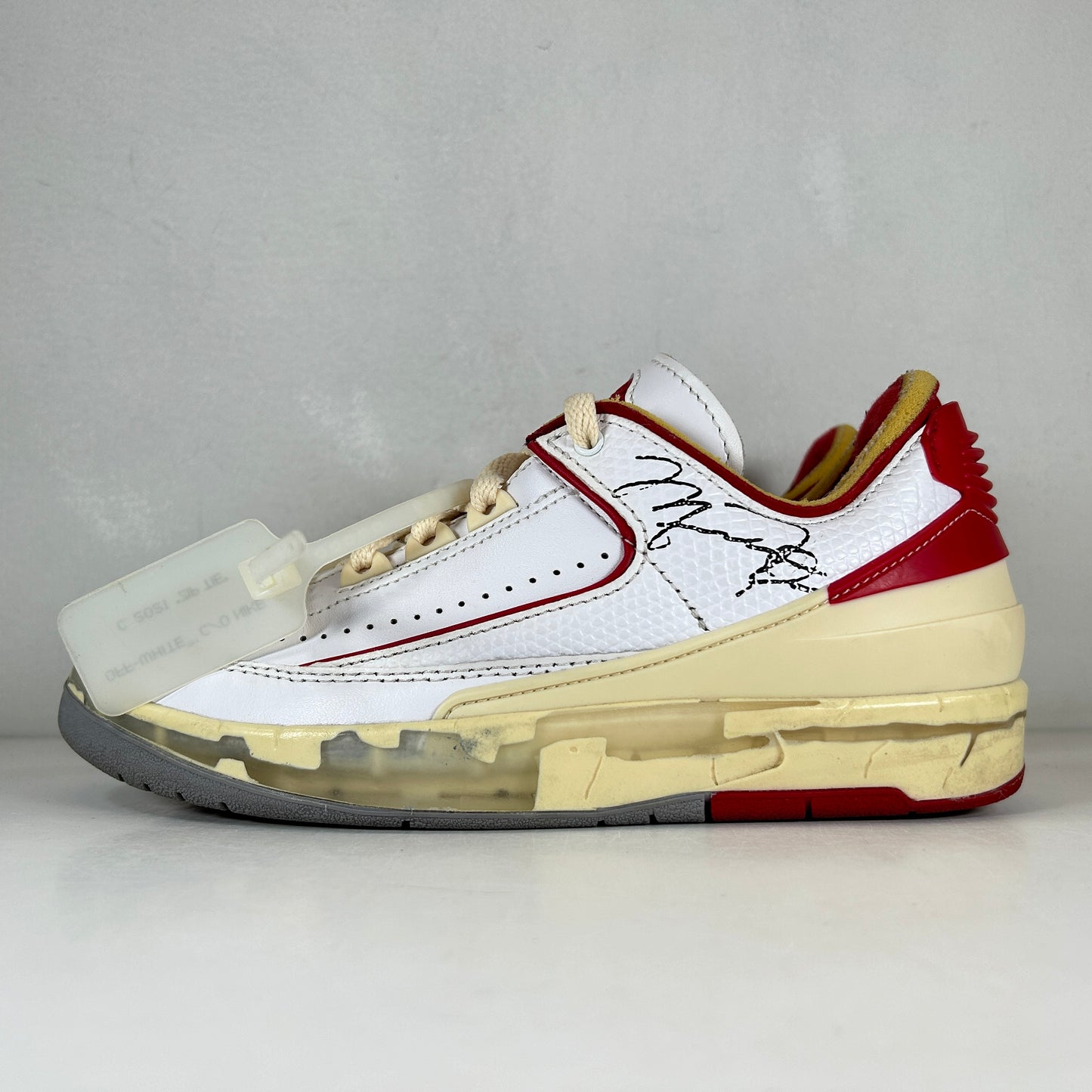 DJ4375 106 Jordan 2 Retro Low SP Off-White White Red [USED] - 5 Used (No Box)