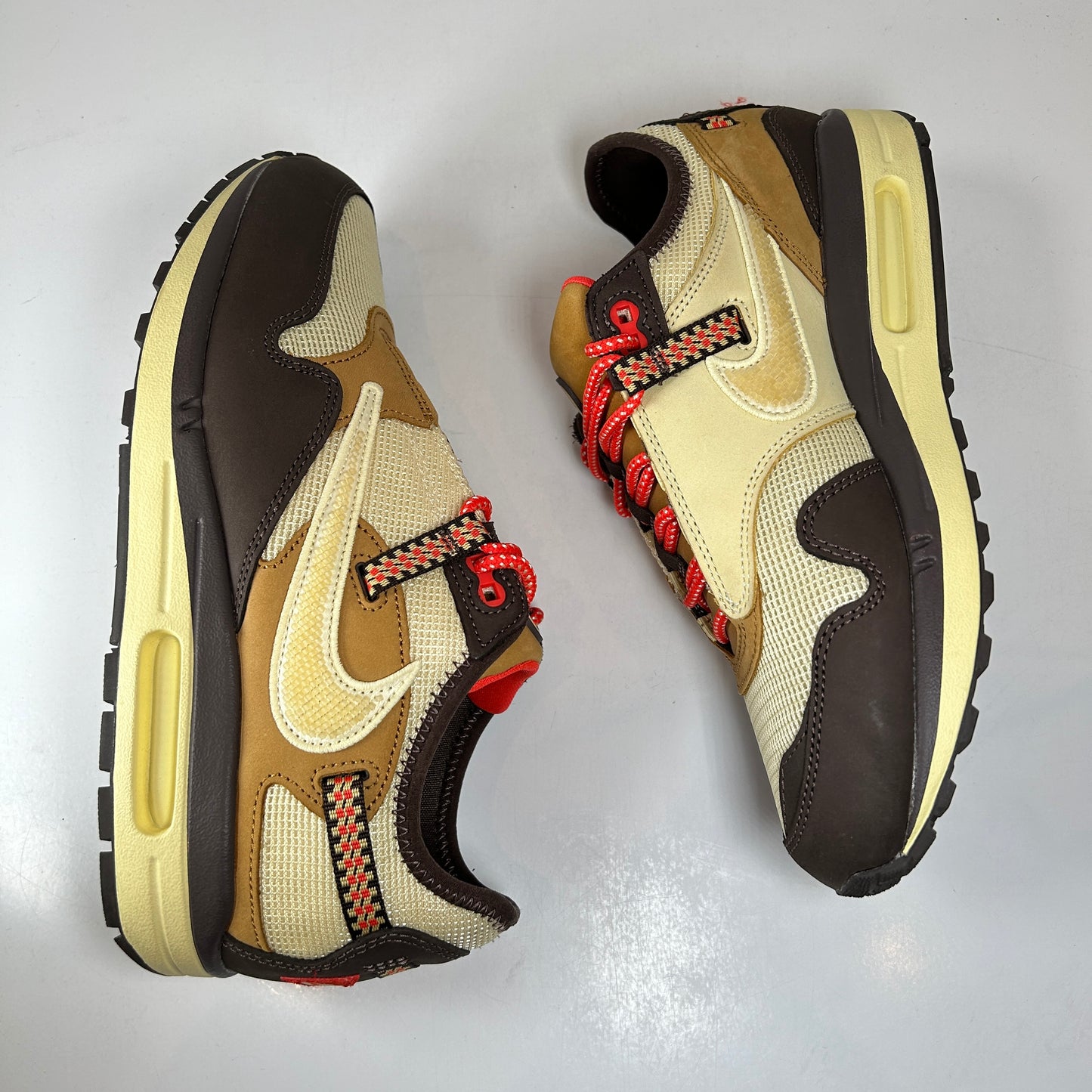 DO9392 200 Nike Air Max 1 Travis Scott Brown [USED] - 9 M (VNDS)