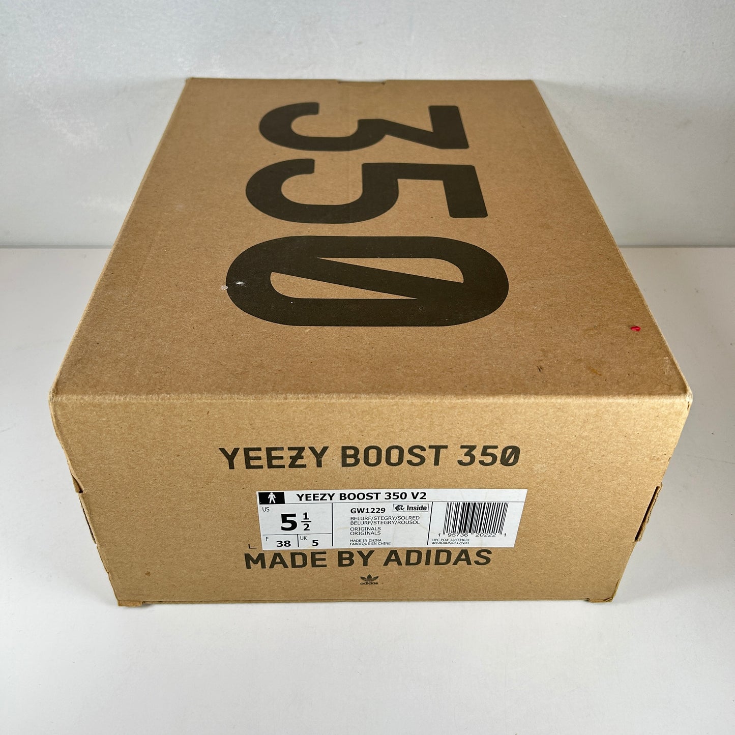 GW1229 Yeezy Boost 350 V2 Beluga Reflective [USED] - 5.5 M Used