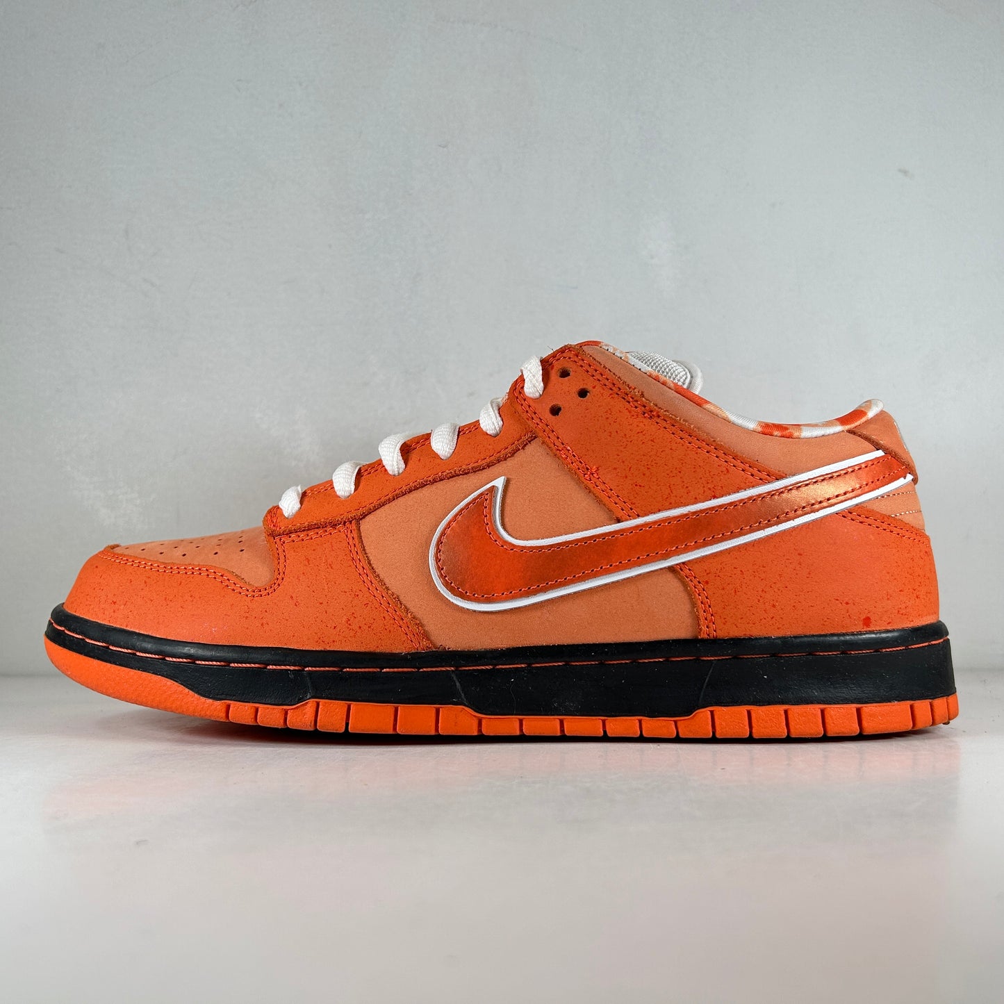 FD8776 800 Nike SB Dunk Low Concepts Orange Lobster [USED] - 11.5 M (Used)