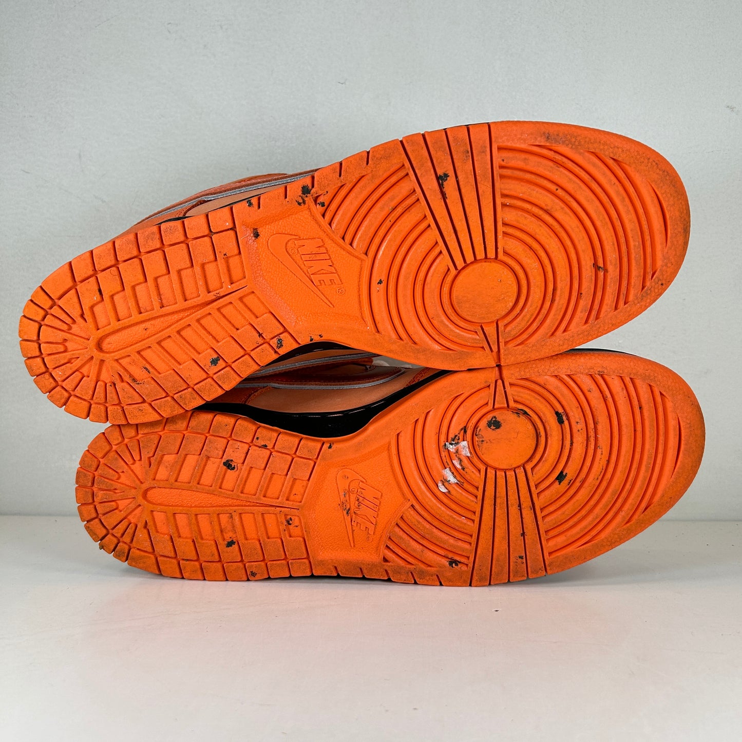 FD8776 800 Nike SB Dunk Low Concepts Orange Lobster [USED] - 11.5 M (Used)