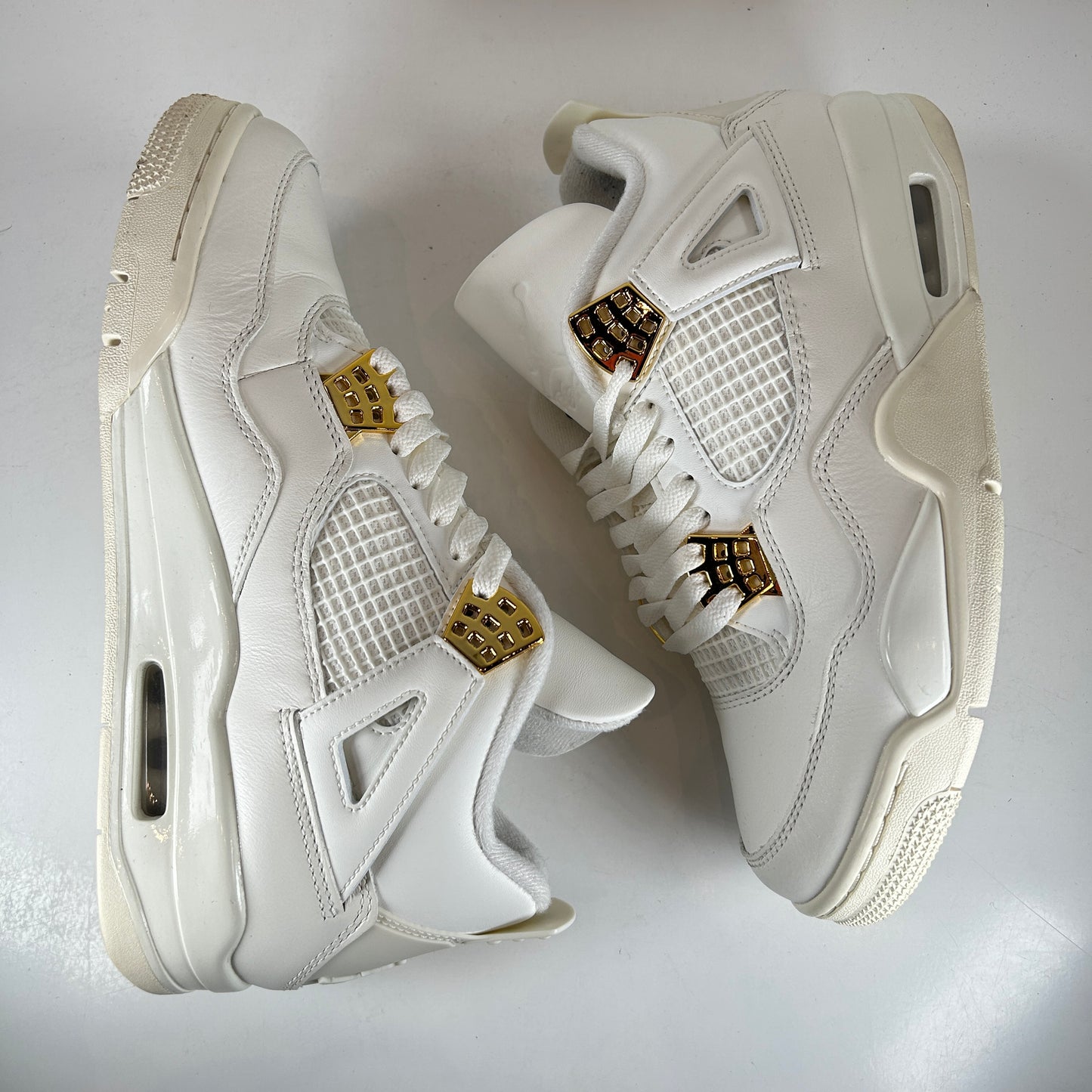 AQ9129 170 Jordan 4 Retro Metallic Gold (W) [USED] - 10 W (Used)