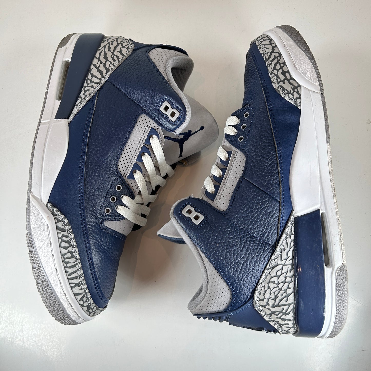 CT8532 401 Jordan 3 Georgetown [USED] - 9.5 M (Used)