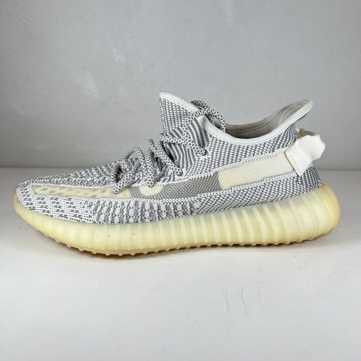 EF2905 Yeezy 350 V2 Static Non-Reflective [USED] - 6.5 M (Used)