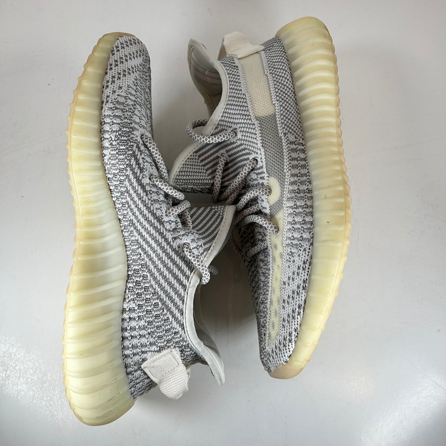 EF2905 Yeezy 350 V2 Static Non-Reflective [USED] - 6.5 M (Used)