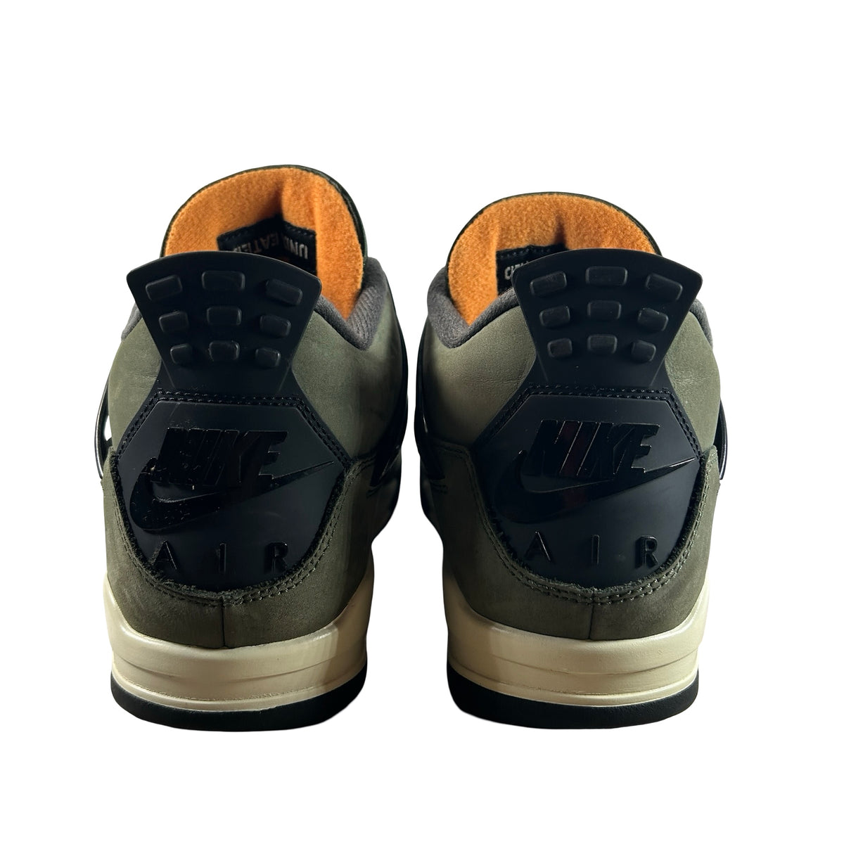 IB1519 200 Jordan 4 Retro OG SP Undefeated (2025) [USED] - 11.5 M (Used6)