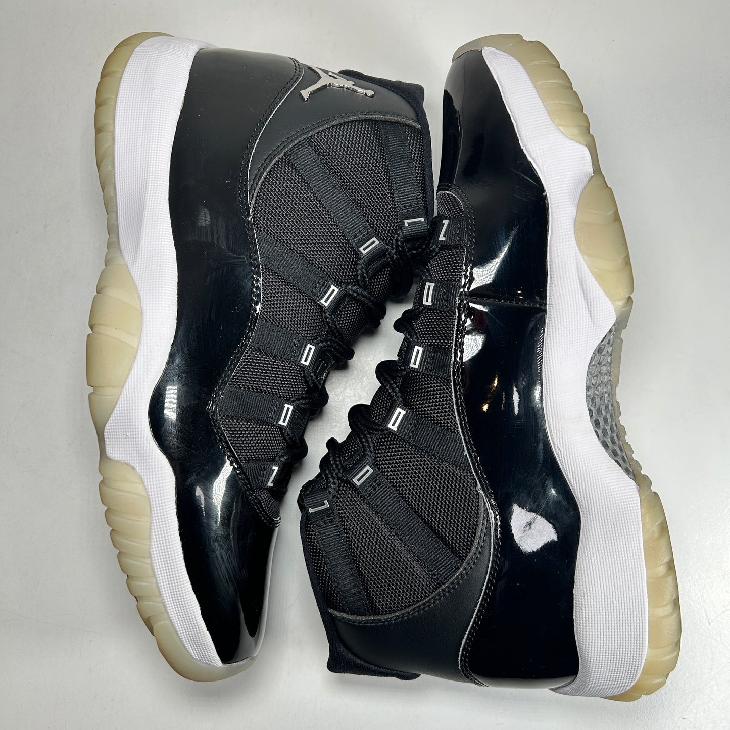 CT8012 011 Jordan 11 Jubilee [USED] - 11.5 M (Used)