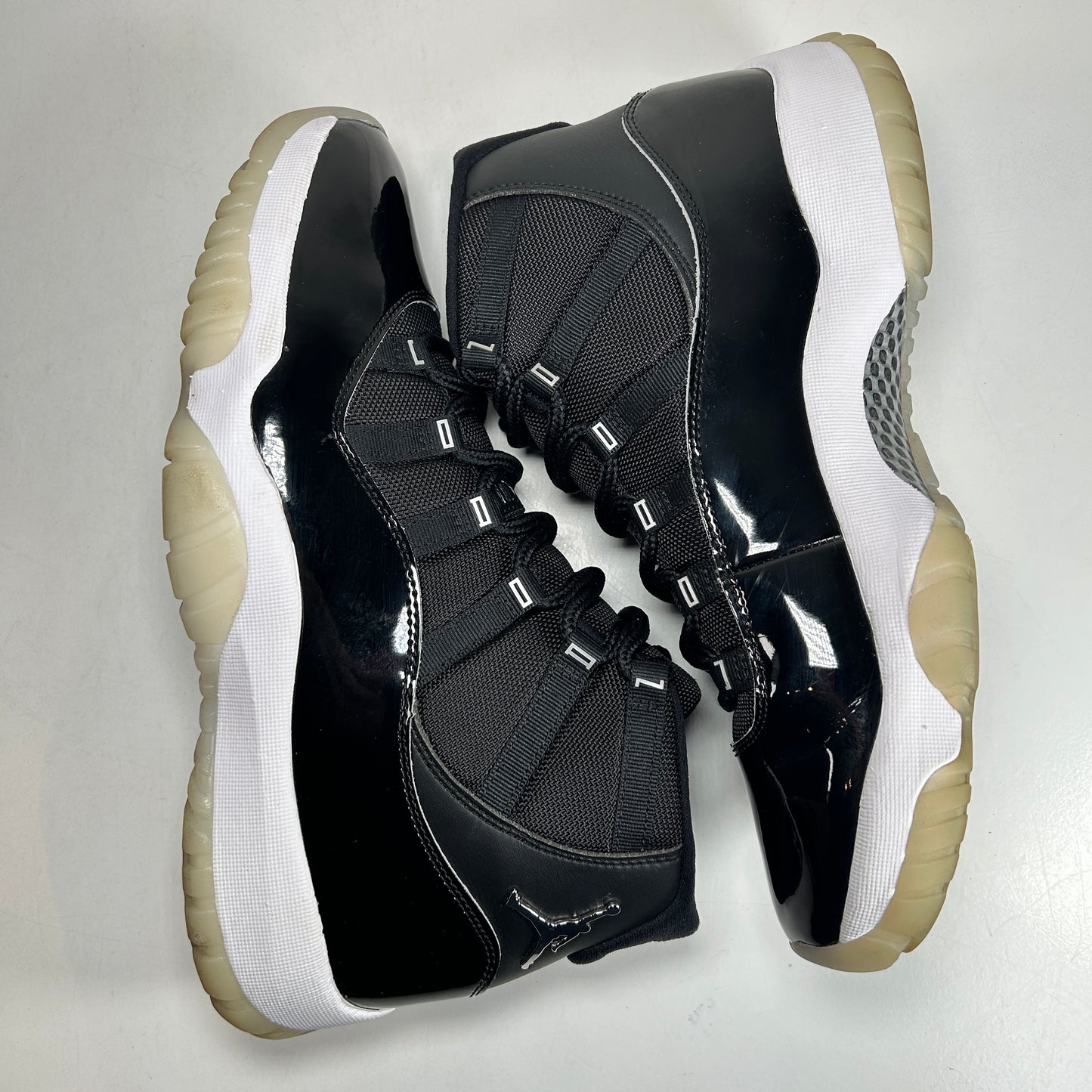 CT8012 011 Jordan 11 Jubilee [USED] - 11.5 M (Used)