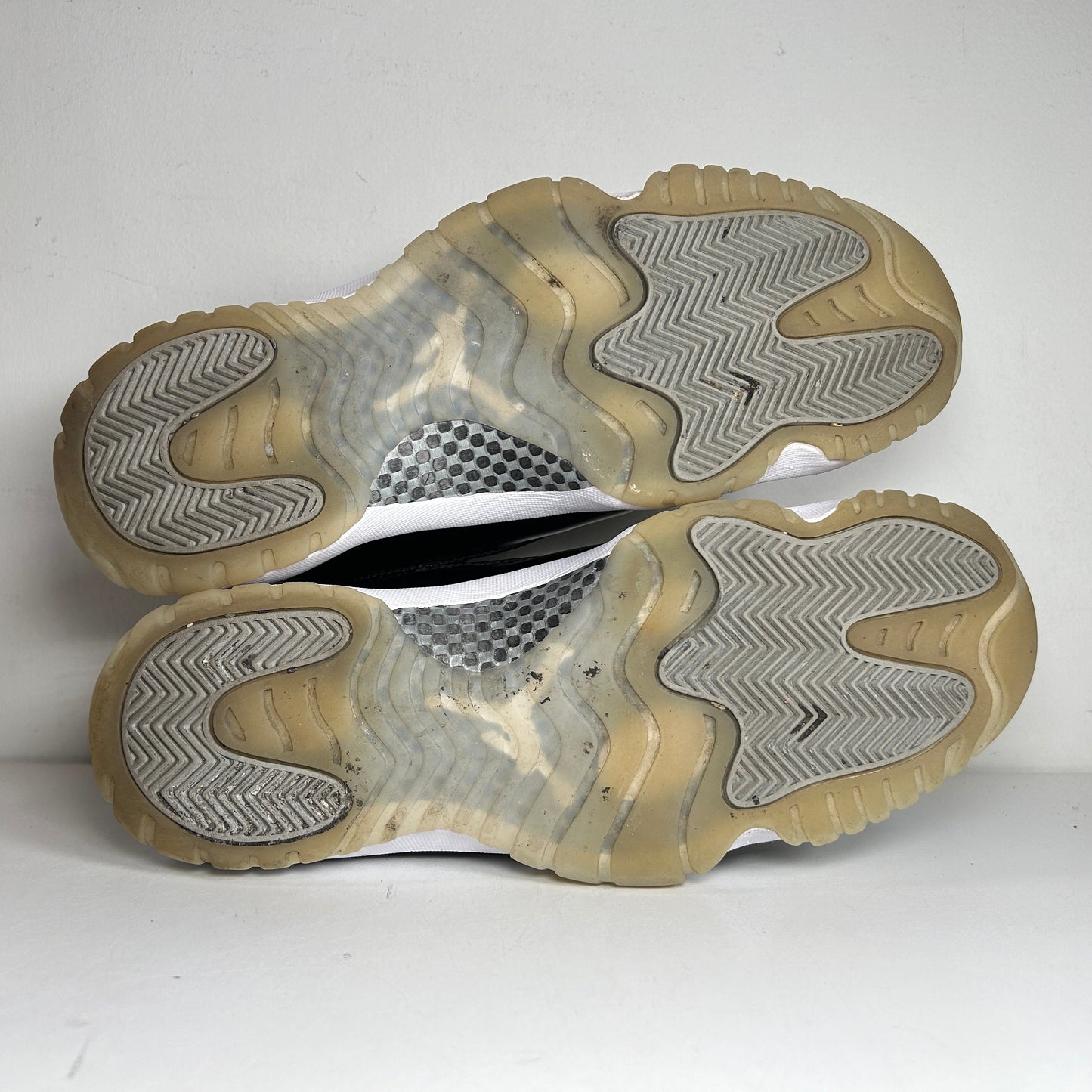CT8012 011 Jordan 11 Jubilee [USED] - 11.5 M (Used)