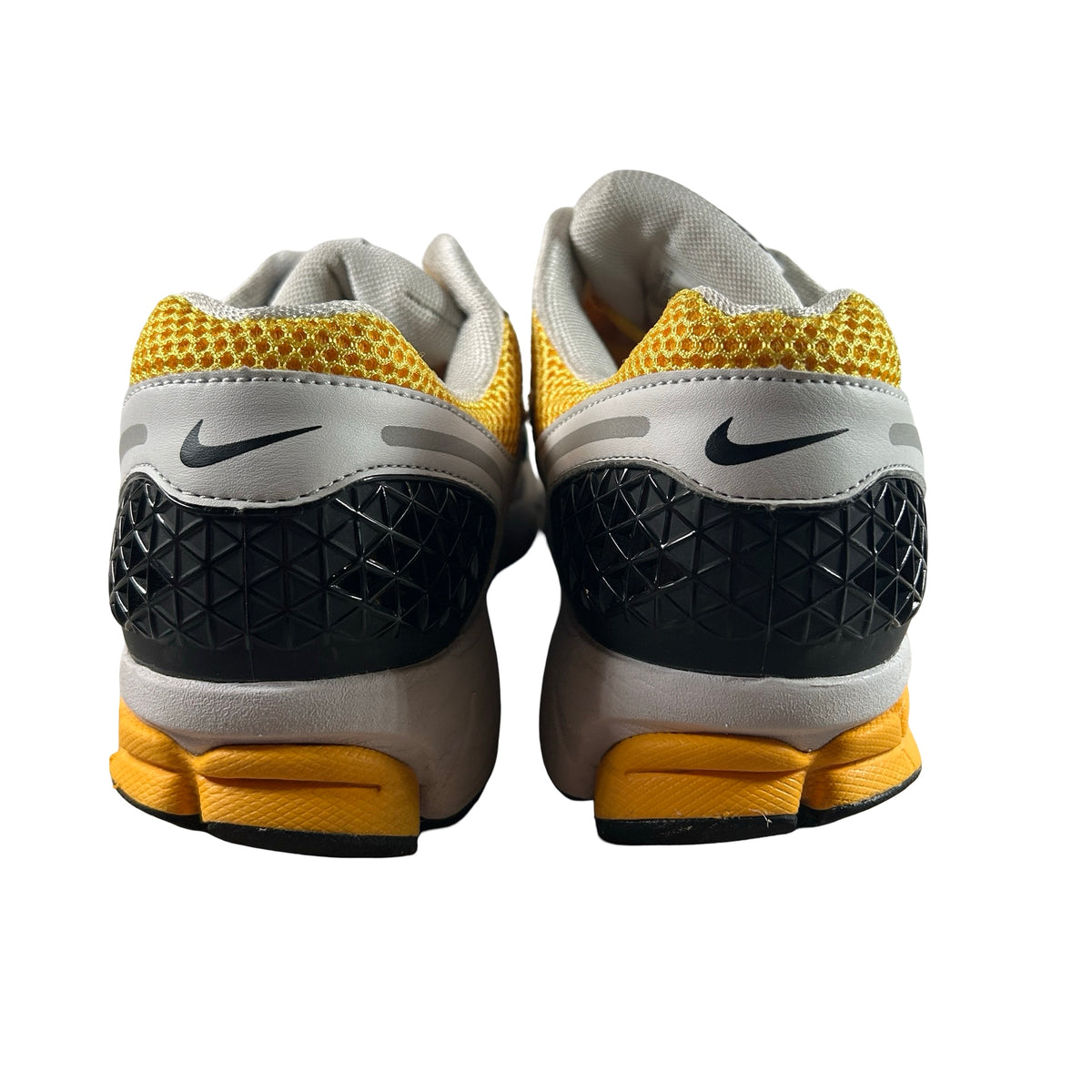 FB9149 002 Nike Zoom Vomero 5 Photon Dust Laser Orange [USED] - 10 M (Used)