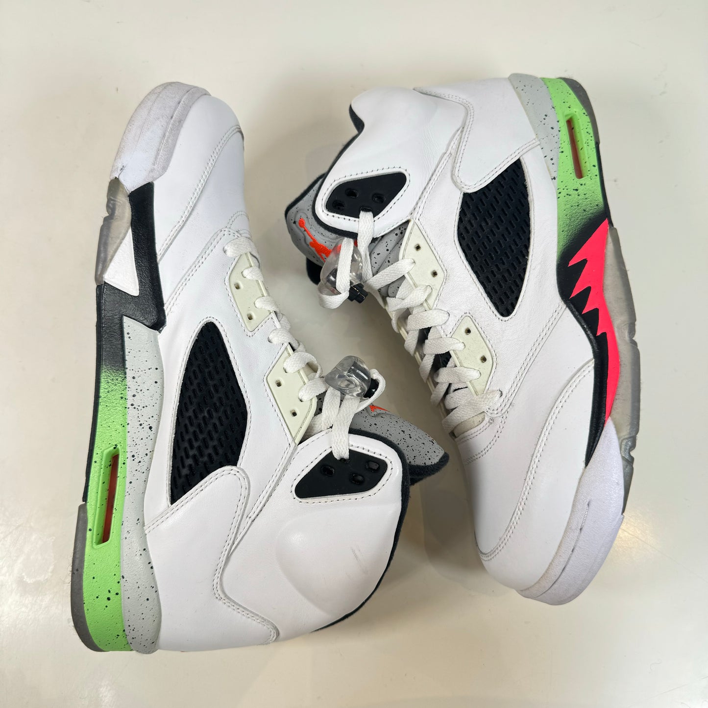 136027 115 Jordan 5 Retro Poison Green [USED] - 11.5 M (Used) (No Box)