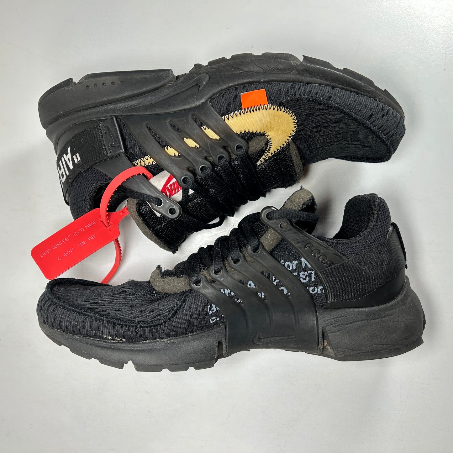 AA3830 002 Nike Air Presto Off-White Black [USED] - 7 M (Used)