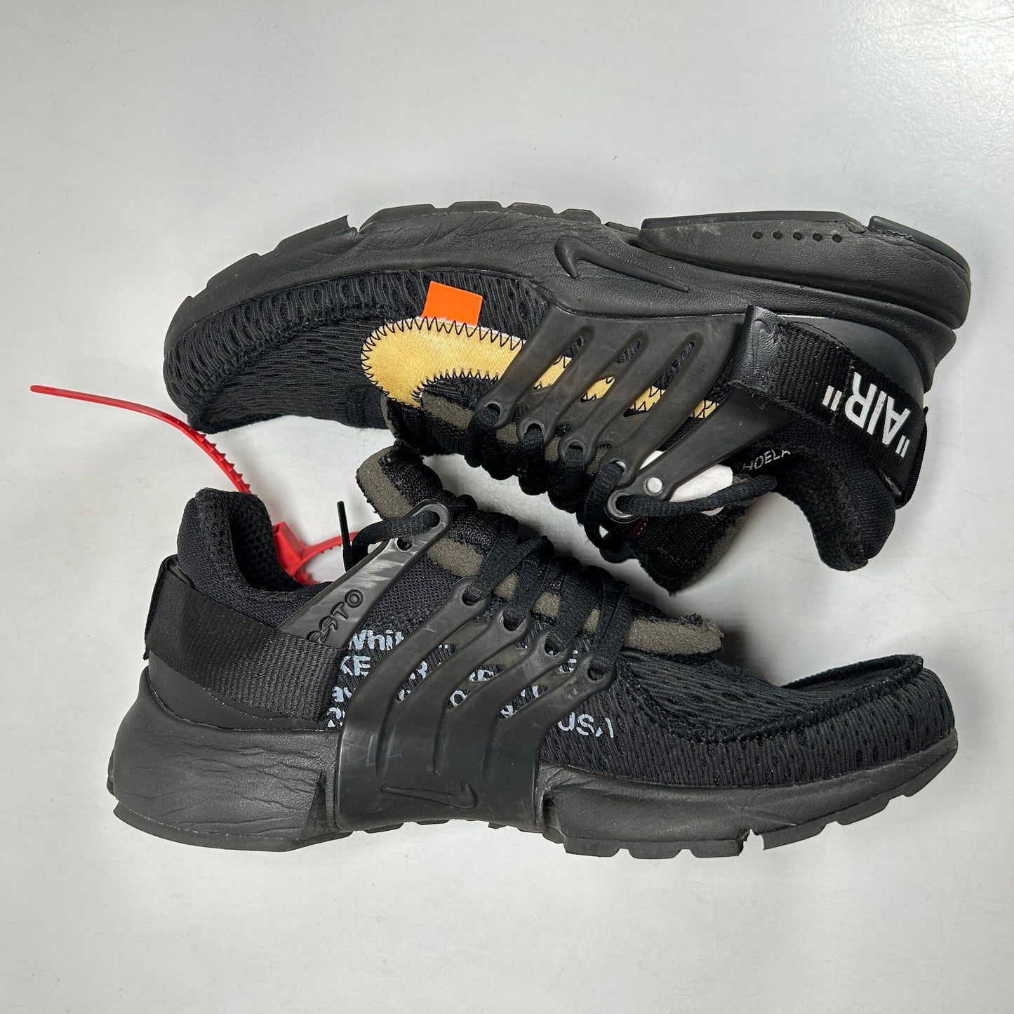 AA3830 002 Nike Air Presto Off-White Black [USED] - 7 M (Used)